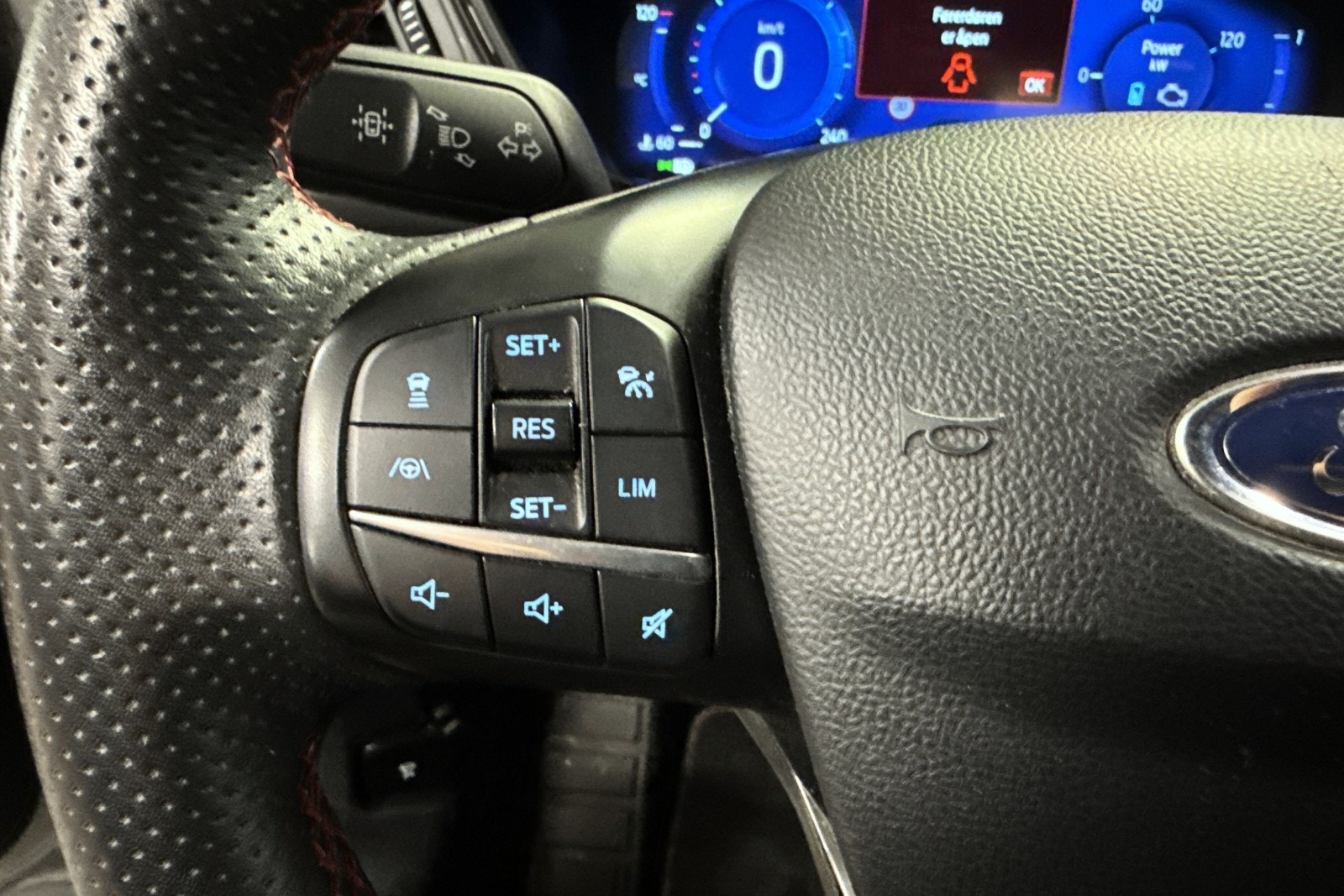 Ford Kuga Plug-In Hybrid E-CVT, 225ps, 2020