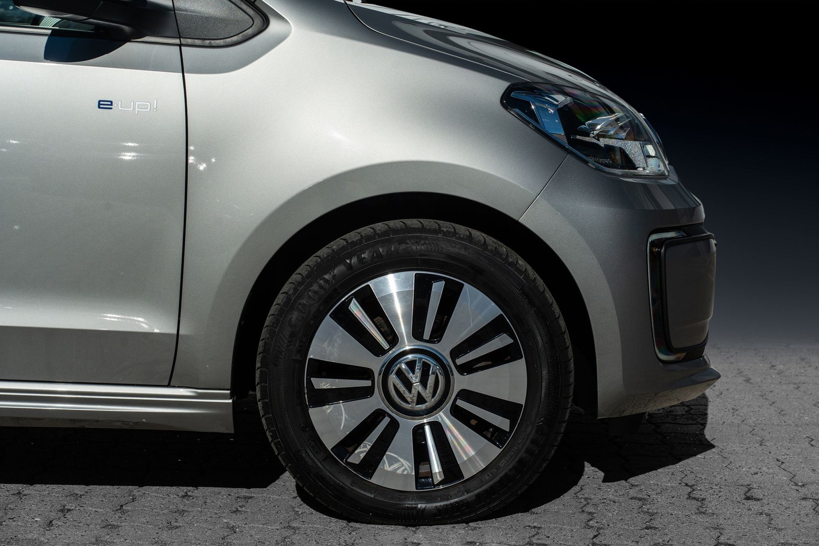 Volkswagen e-up!, 82ps, 2019