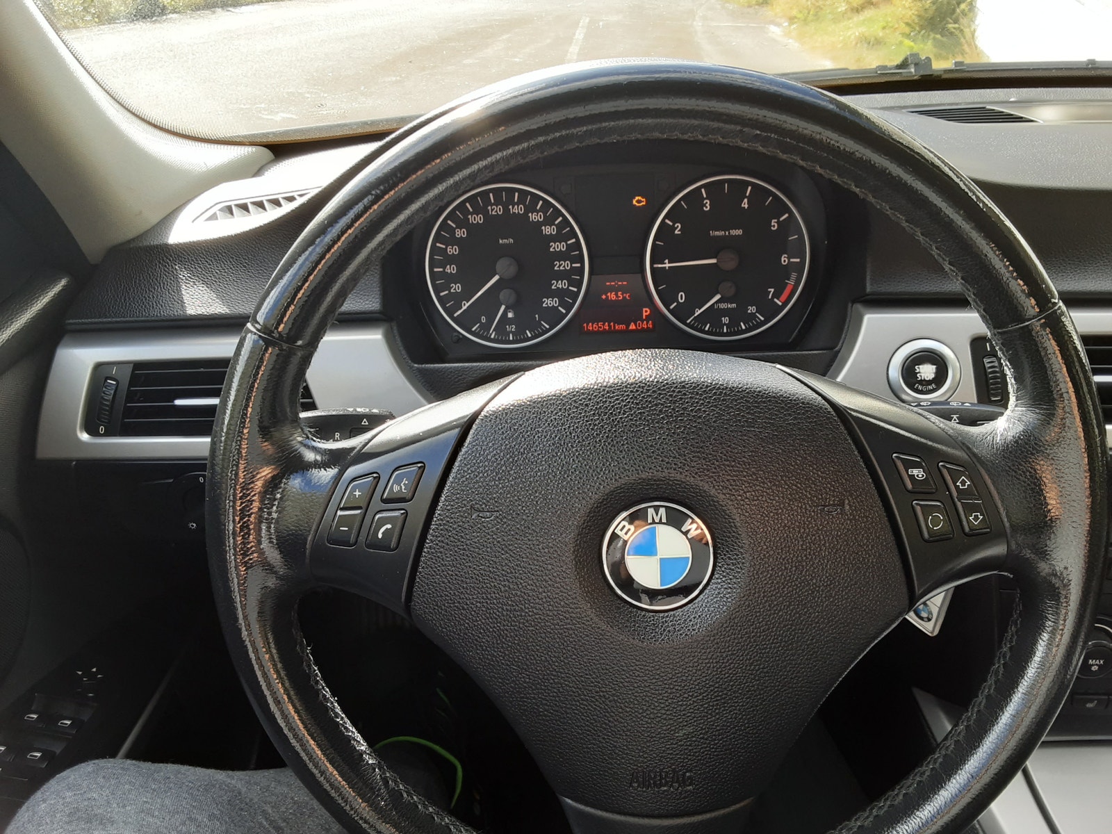 BMW 318i Touring Automatic, 6-trins, 129ps, 2006