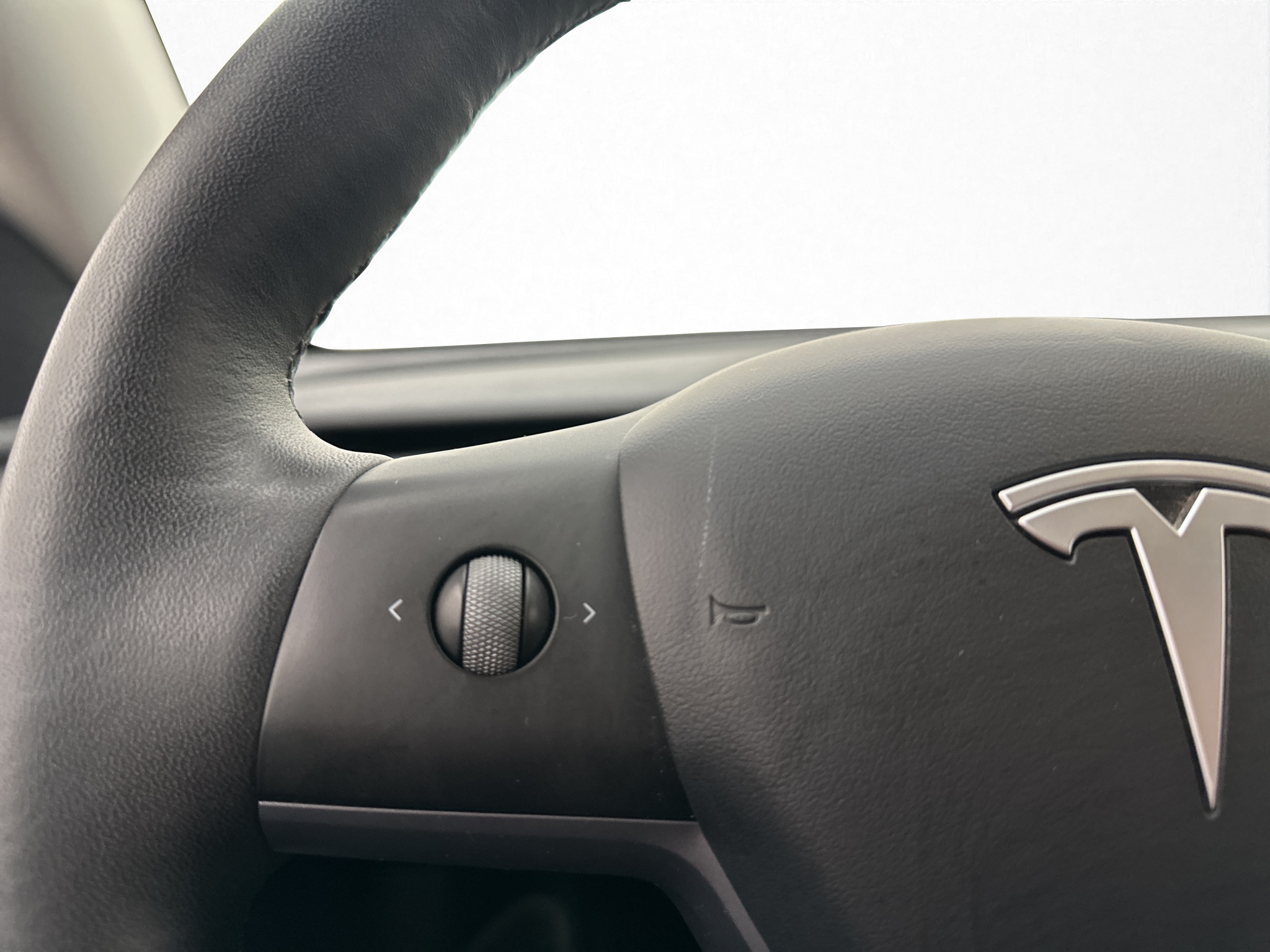 Tesla Model Y Long Range AWD, 514hk, 2022