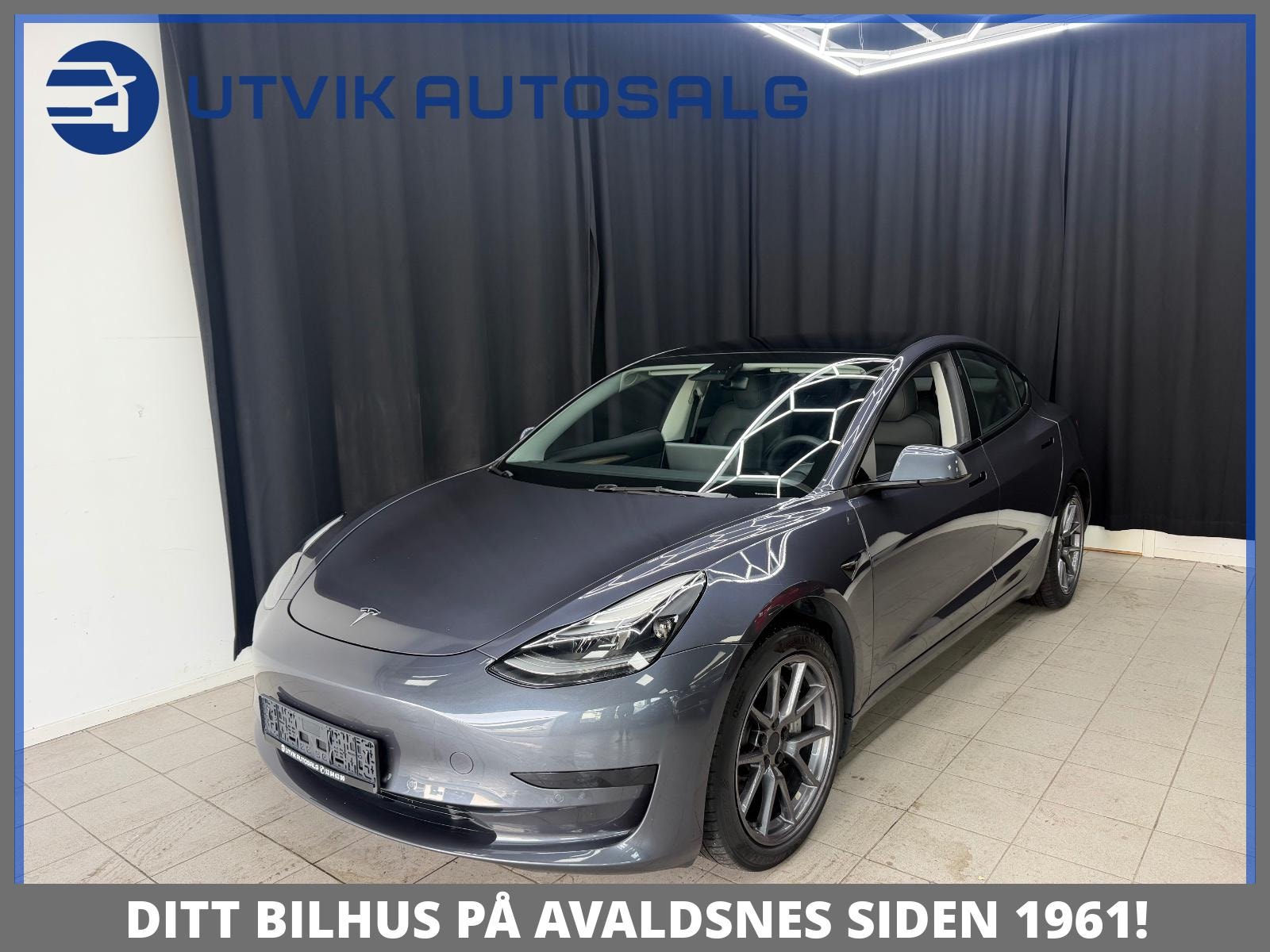 Tesla Model 3 Standard Range Plus, 325ps, 2021