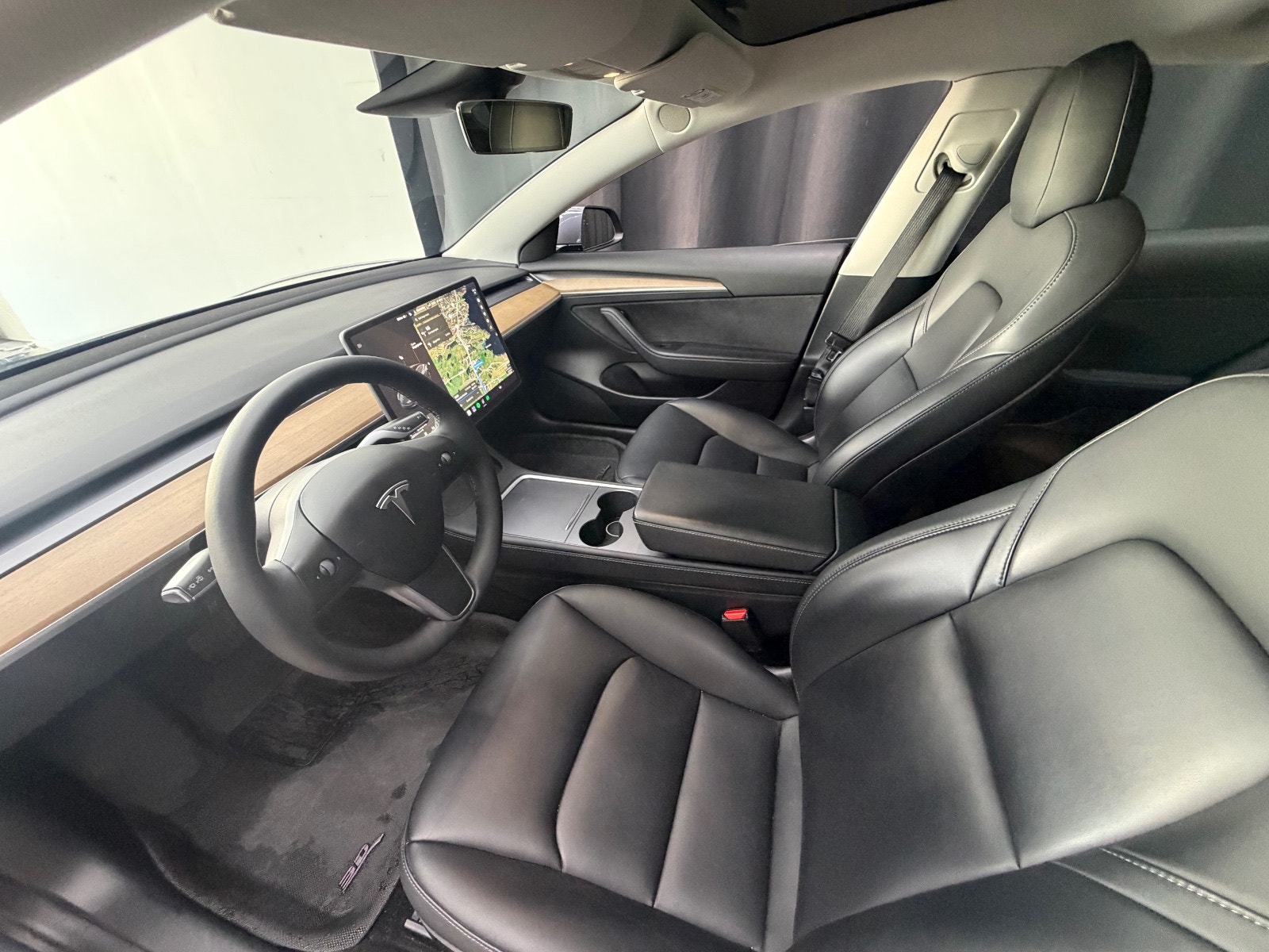 Tesla Model 3 Standard Range Plus, 325ps, 2021