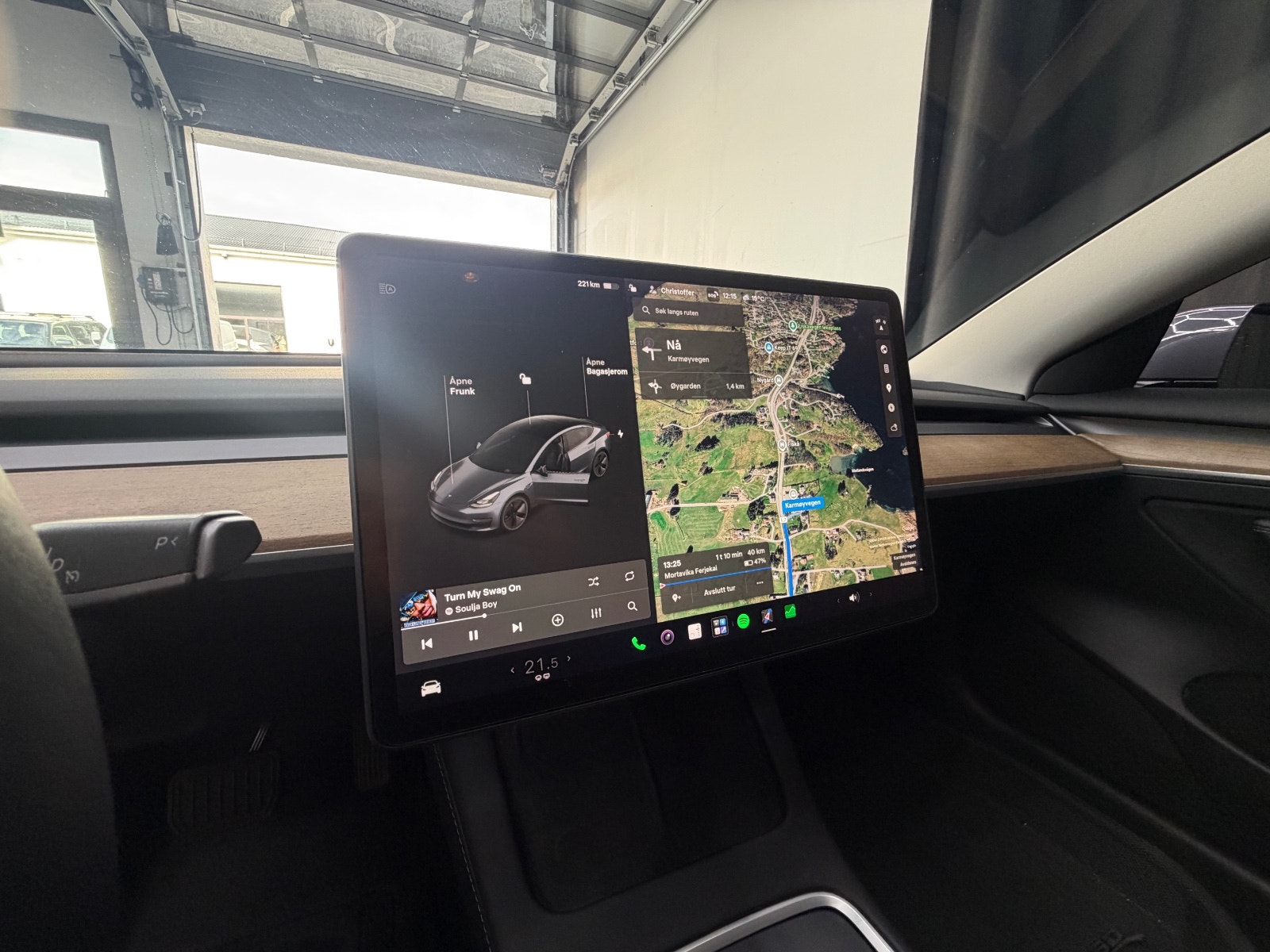 Tesla Model 3 Standard Range Plus, 325ps, 2021