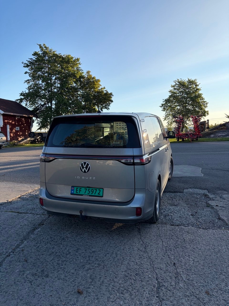 Volkswagen ID. Buzz Cargo 82 kWh, 204hp, 2024