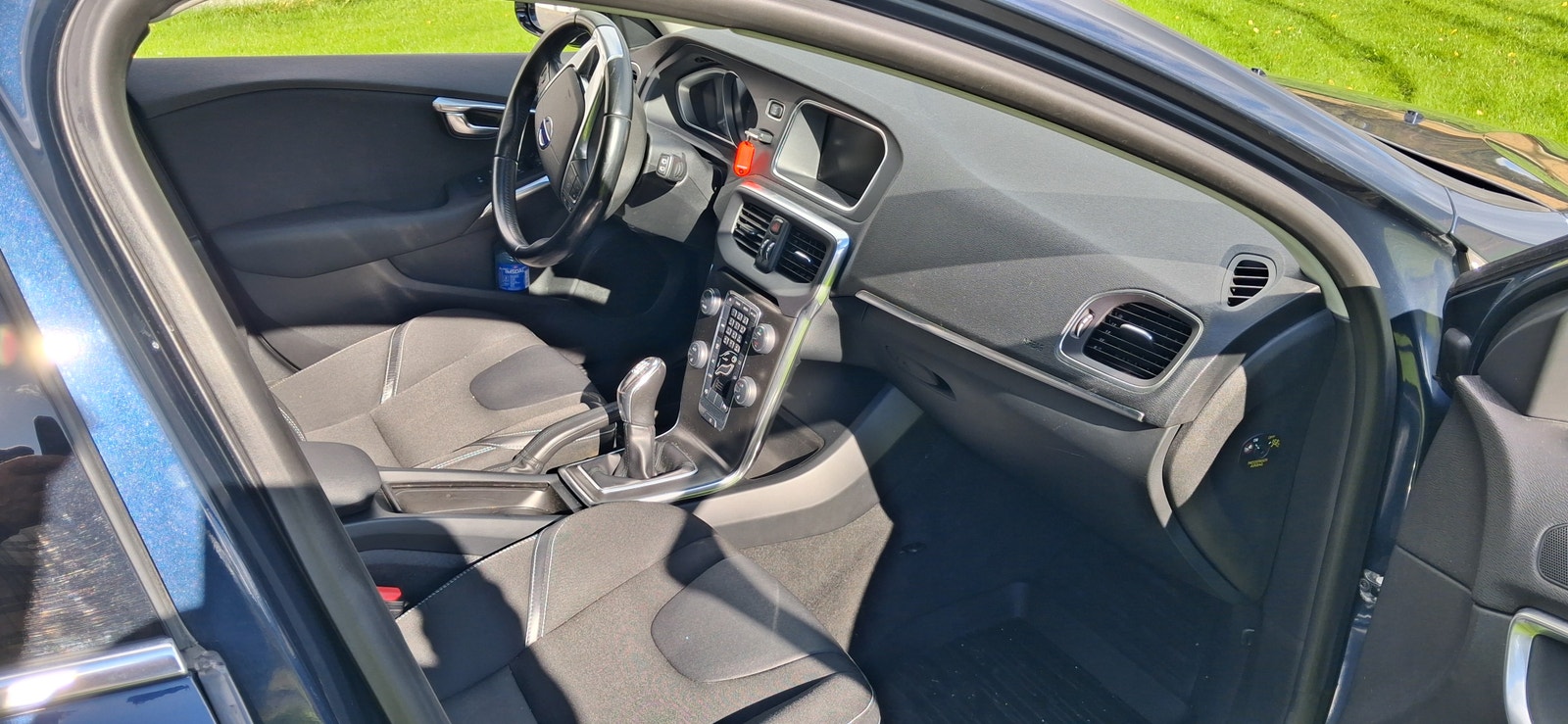 Volvo V40 D2 Manual, 115hp, 2013