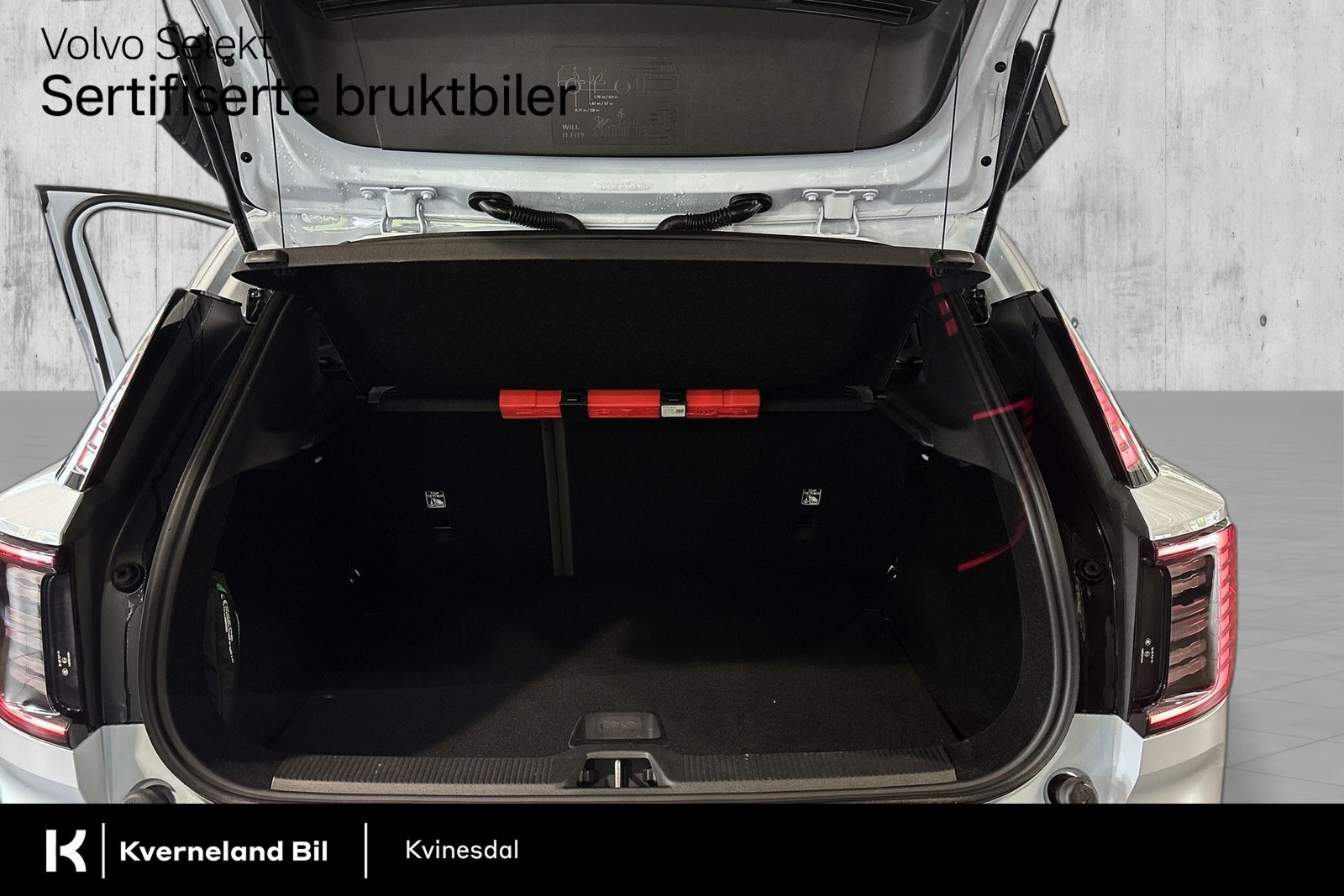 Volvo EX30 Single Motor, 272hp, 2025