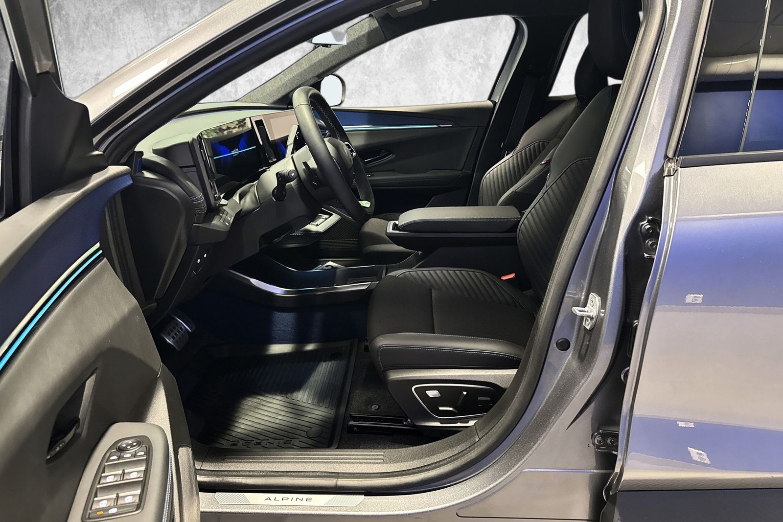 Renault Scenic E-Tech High Range 87 kWh, 218hp, 2025