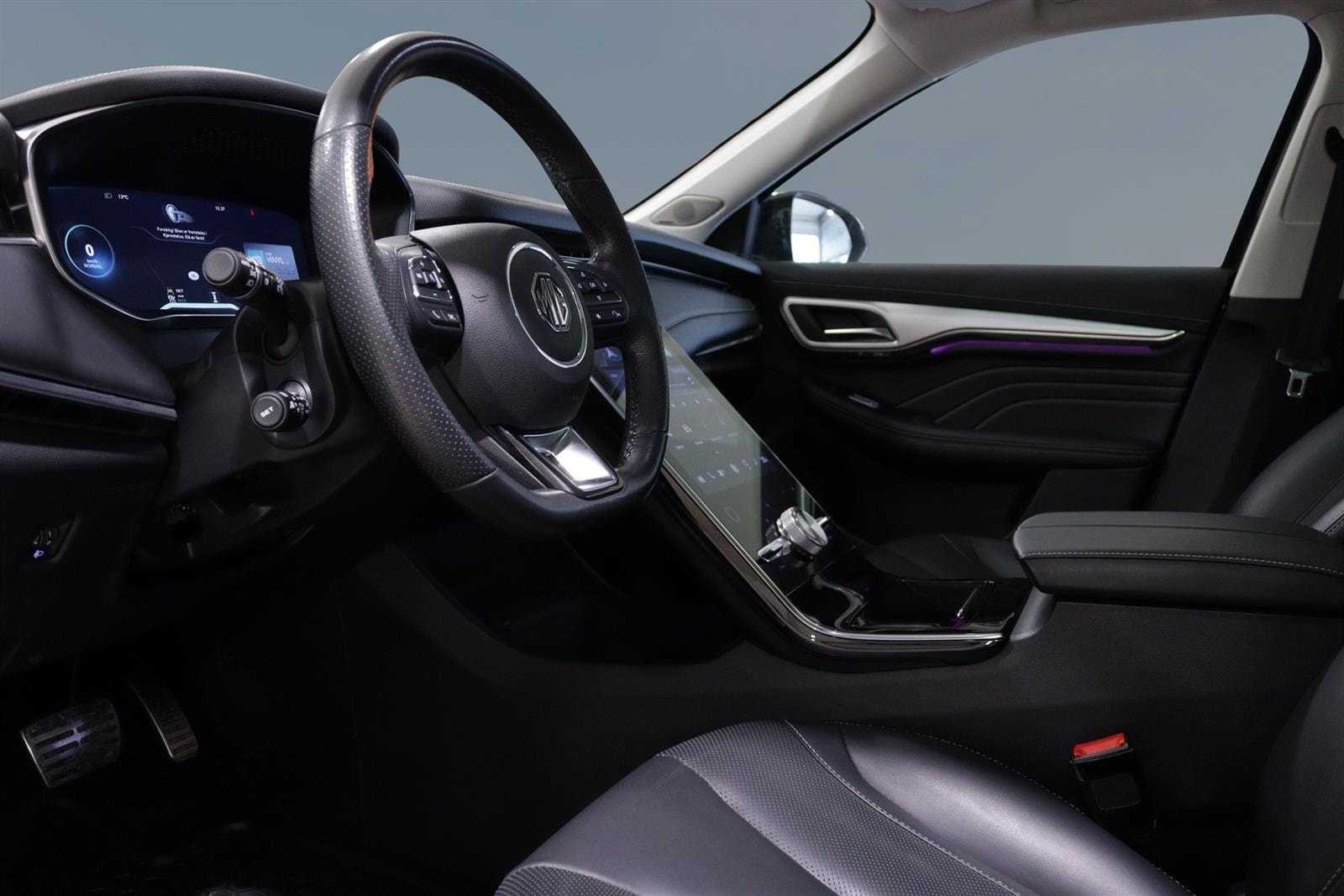 MG Marvel R Performance Automatic, 288hp, 2022