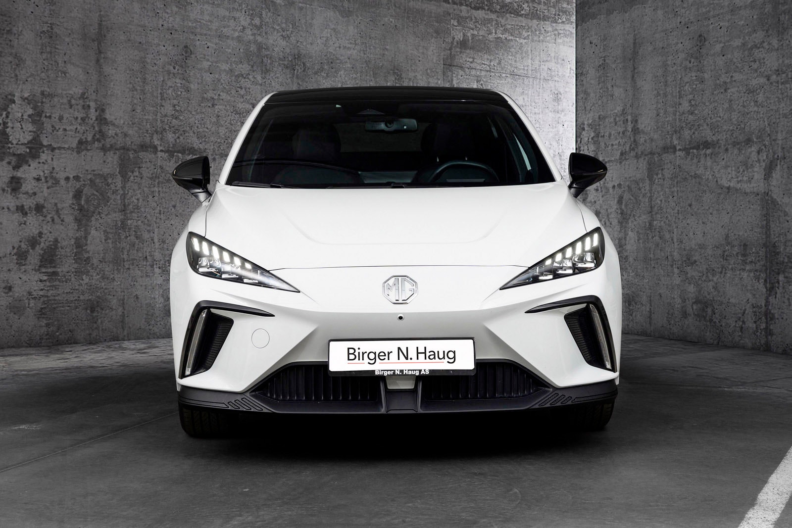 MG 4 Electric Long Range 64 kWh, 204hp, 2023