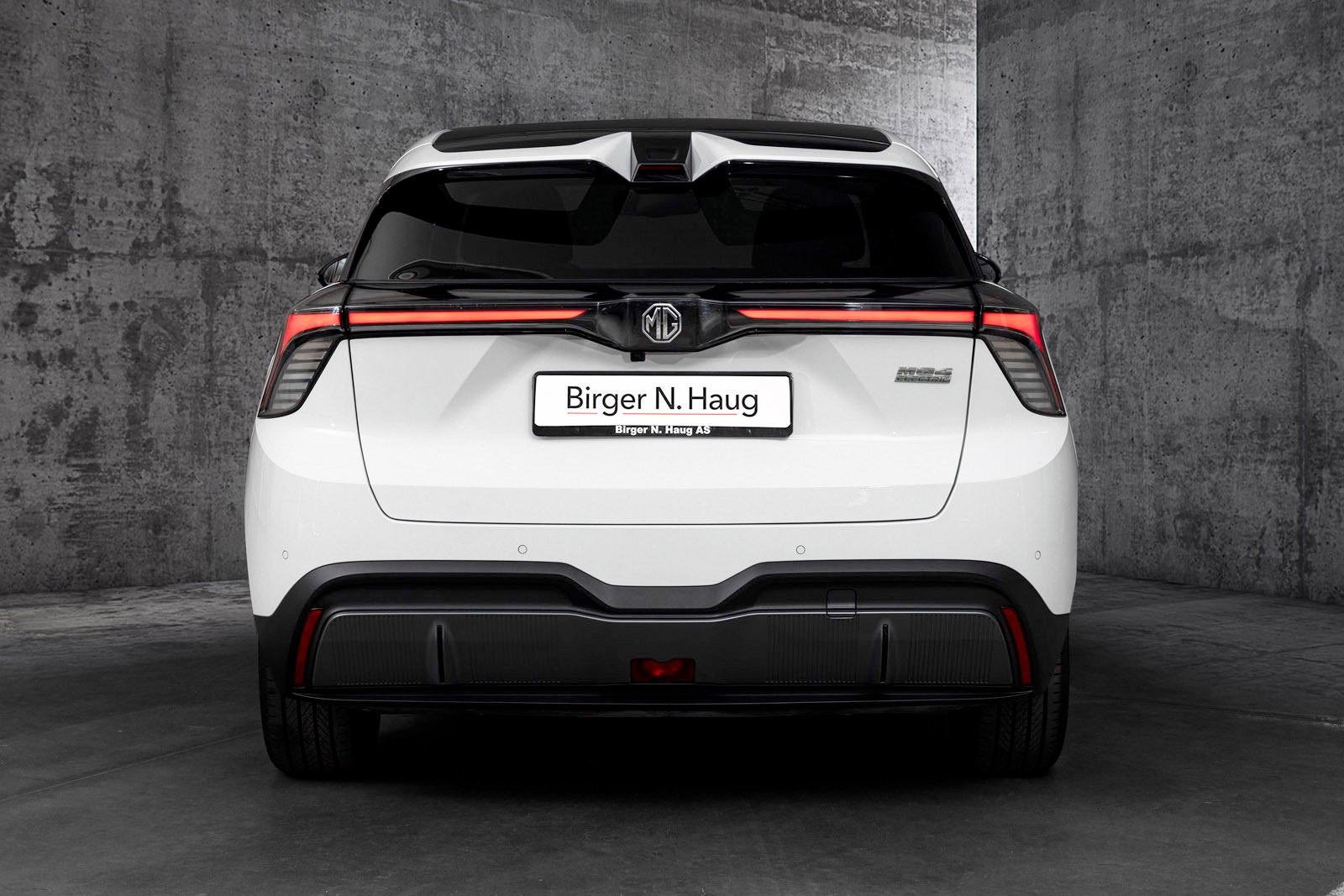 MG 4 Electric Long Range 64 kWh, 204hp, 2023