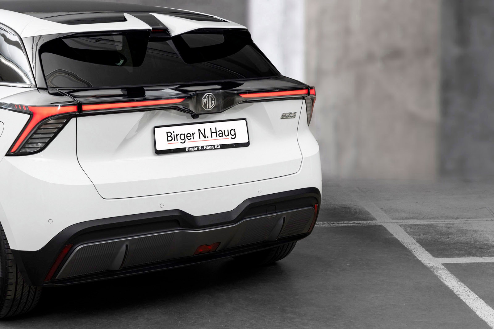 MG 4 Electric Long Range 64 kWh, 204hp, 2023