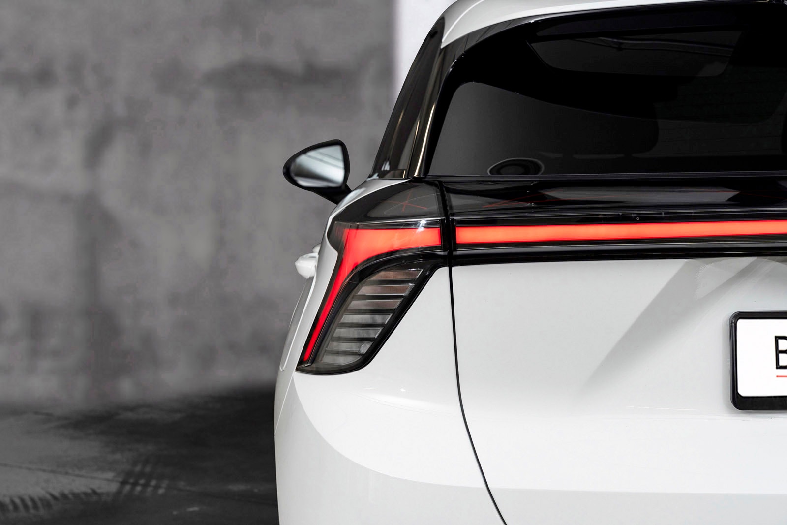 MG 4 Electric Long Range 64 kWh, 204hp, 2023