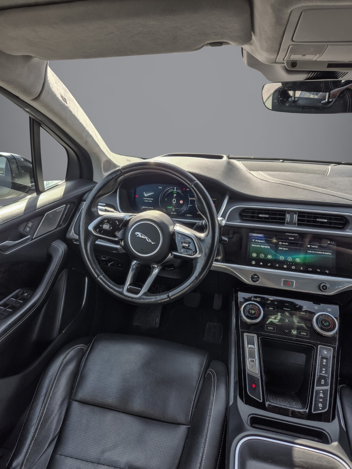 Jaguar I-Pace EV400, 400hp, 2019