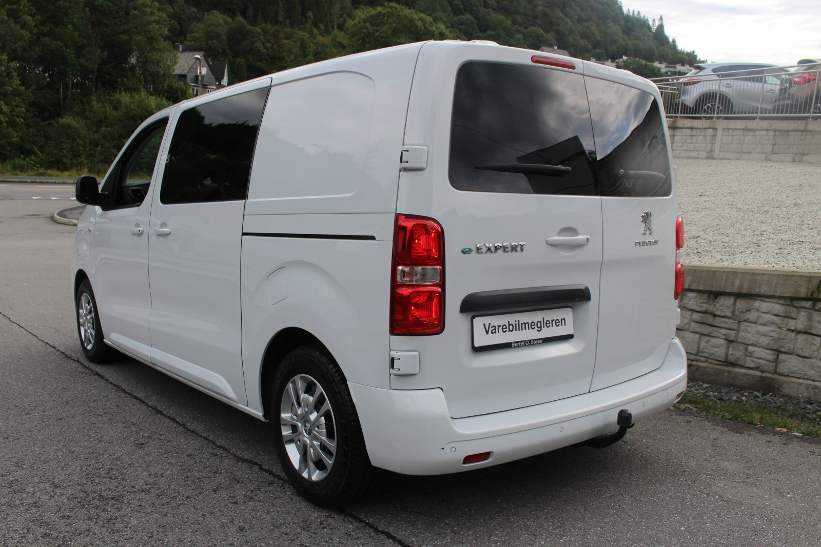 Peugeot e-Expert 75, 136hp, 2023