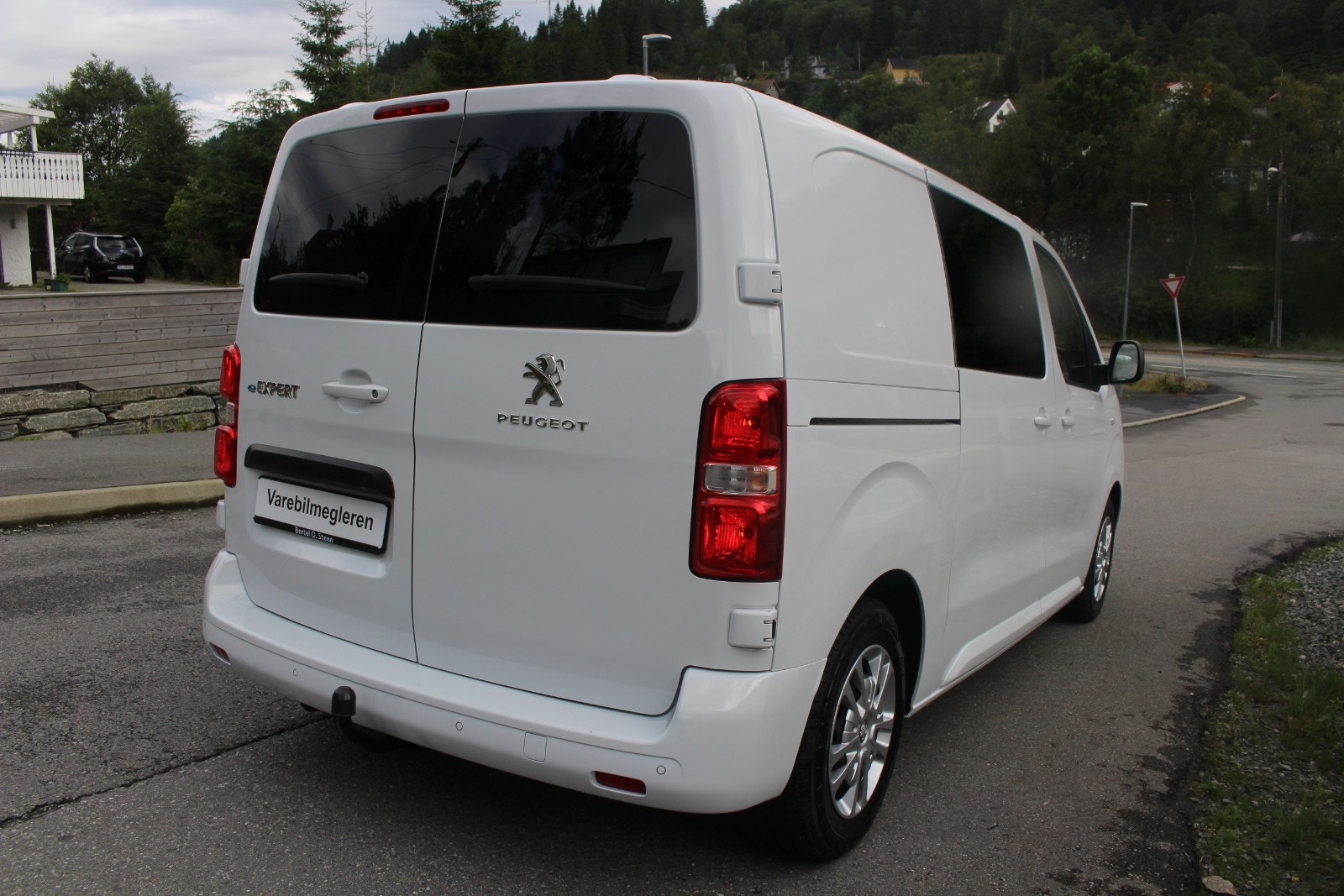 Peugeot e-Expert 75, 136hp, 2023