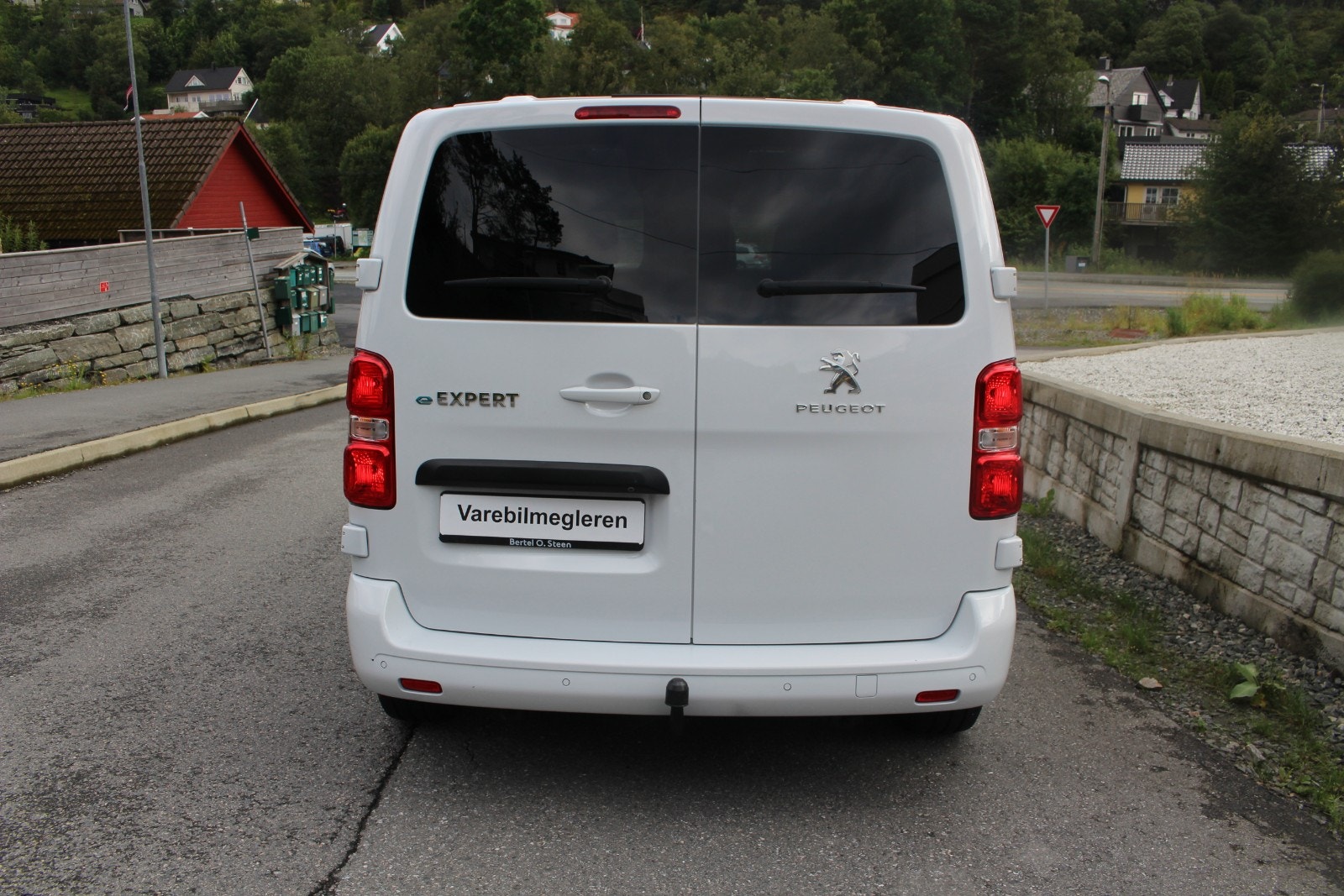 Peugeot e-Expert 75, 136hp, 2023