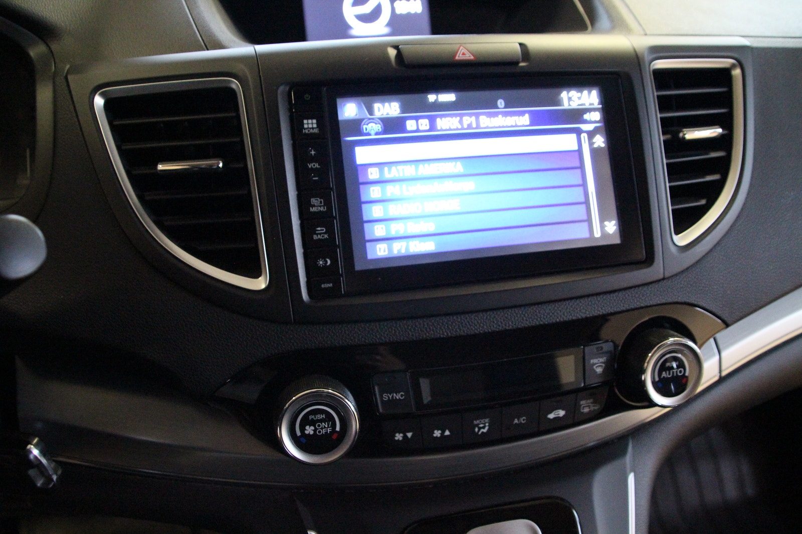 Honda CR-V 1.6 i-DTEC 4WD Automatic, 9-trins, 160ps, 2015