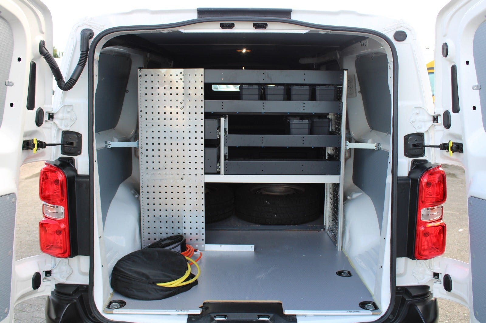 Citroën ë-Jumpy 75, 136hp, 2022