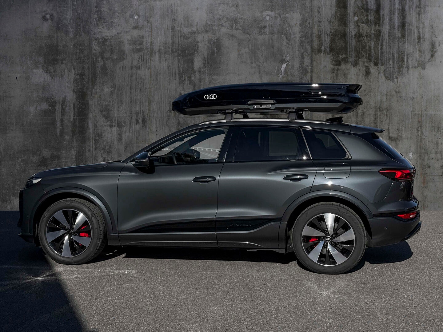 Audi Q6 e-tron quattro, 388ps, 2024