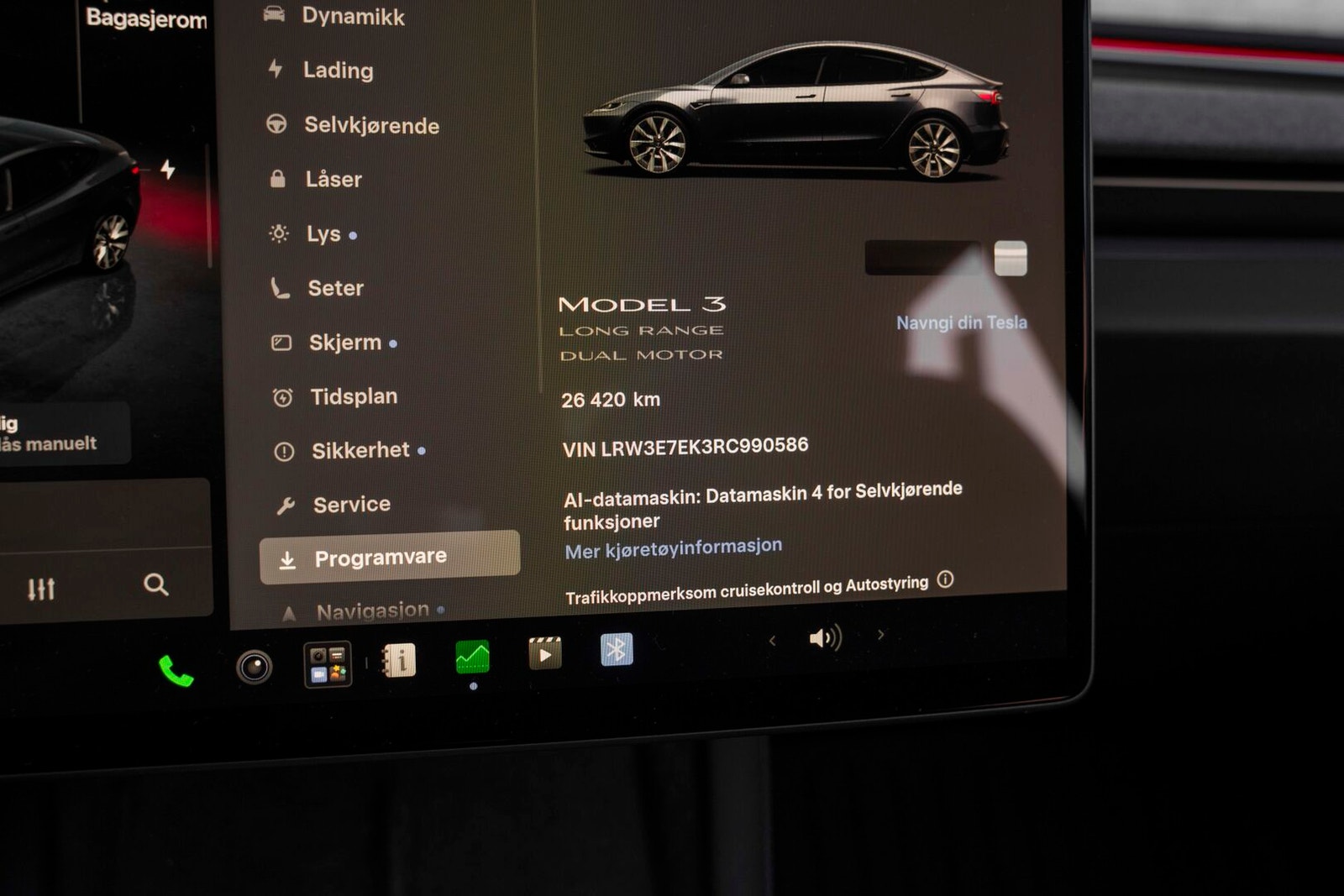 Tesla Model 3 Long Range AWD, 498ps, 2024
