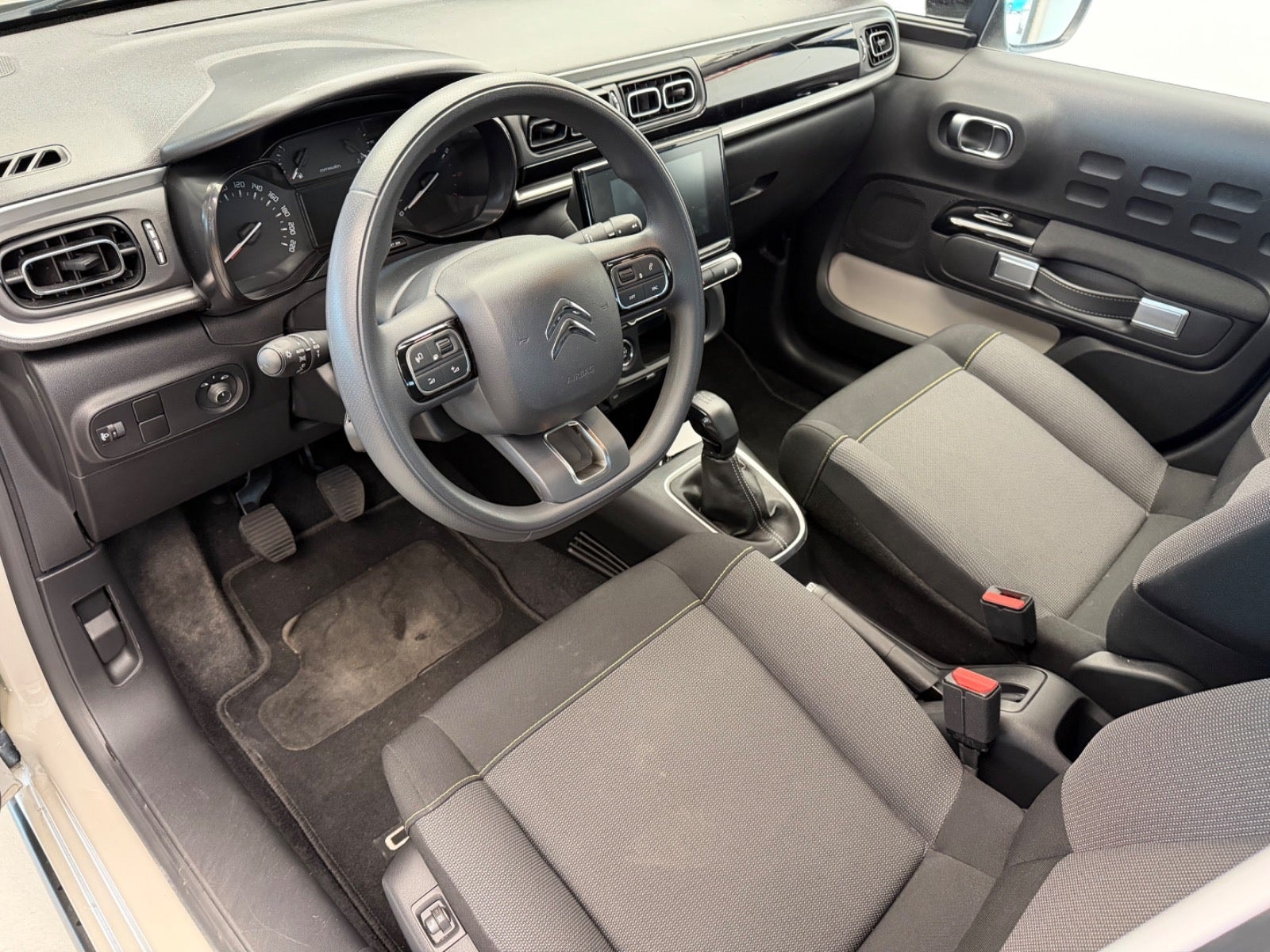 Citroën C3 1.2 PureTech 83 Manuell, 5-trinn, 83hk, 2023