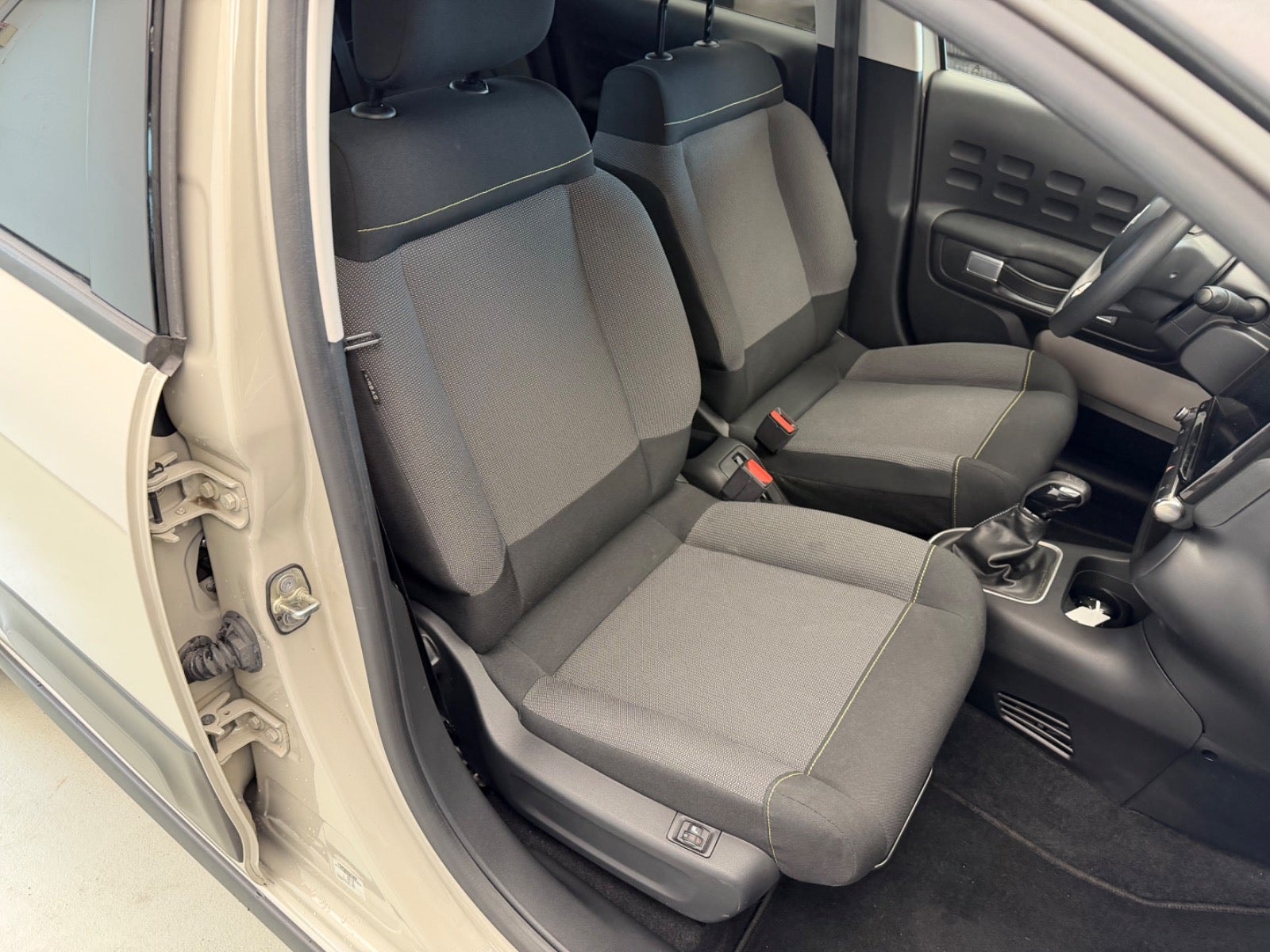 Citroën C3 1.2 PureTech 83 Manuell, 5-trinn, 83hk, 2023