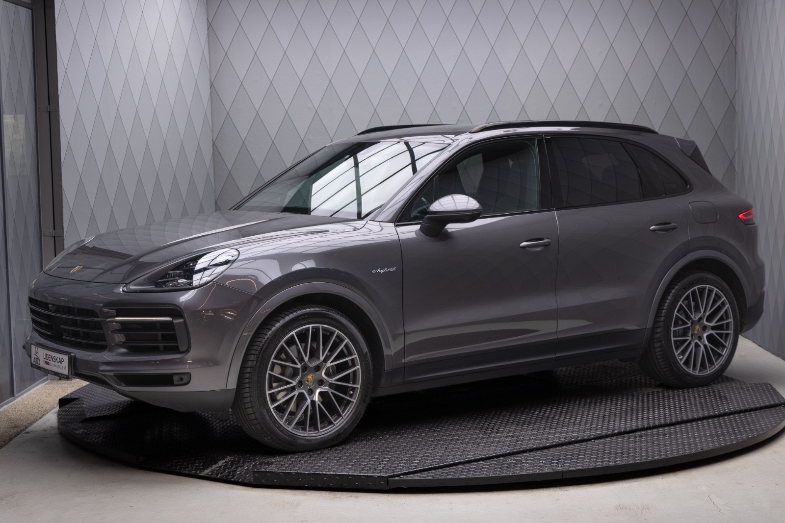 Porsche Cayenne E-Hybrid TipTronic S, 462hk, 2020