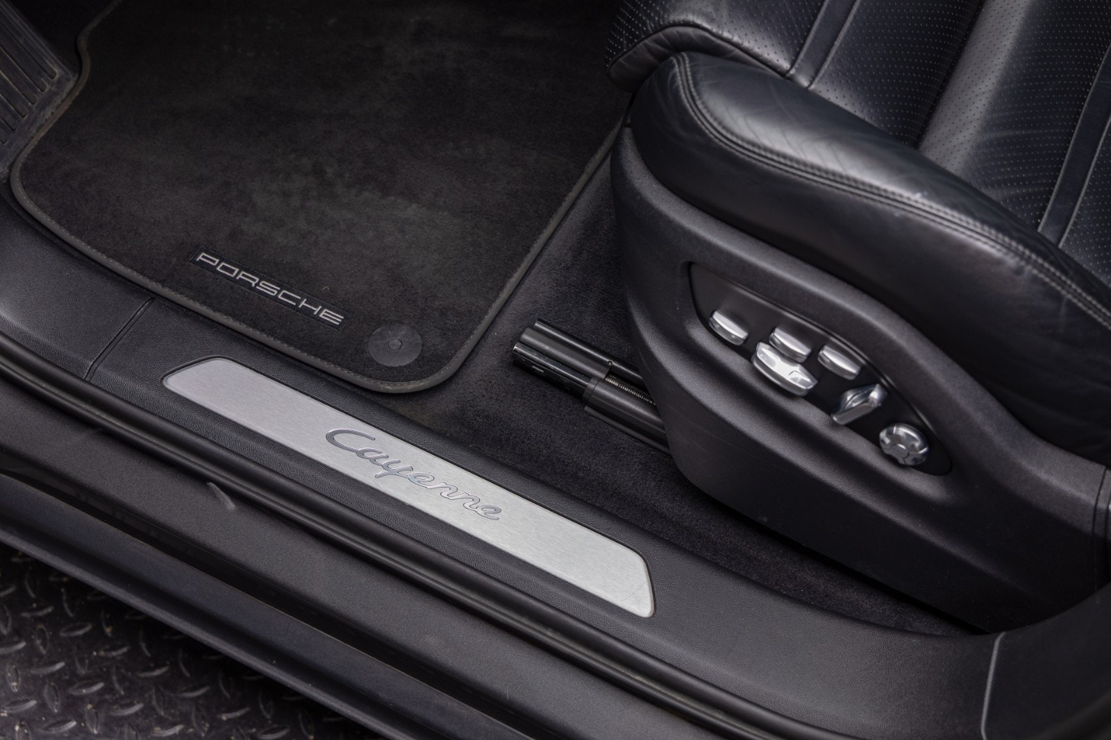 Porsche Cayenne E-Hybrid TipTronic S, 462hk, 2020