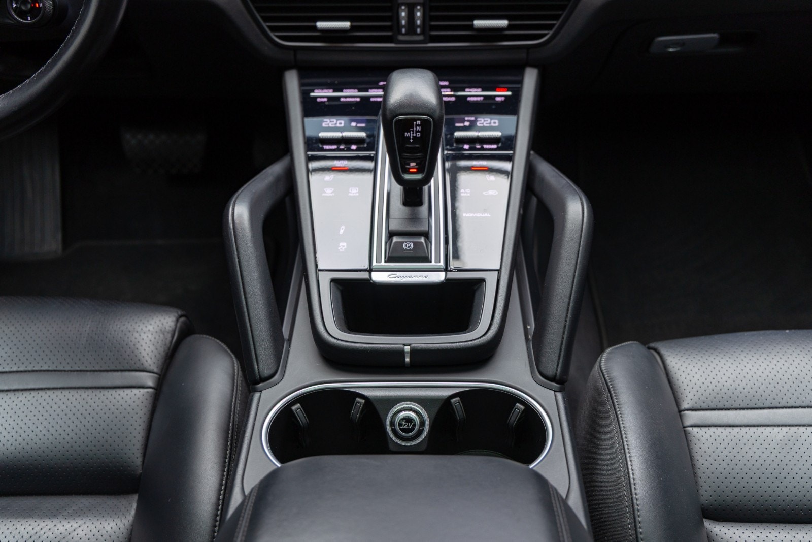 Porsche Cayenne E-Hybrid TipTronic S, 462hk, 2020