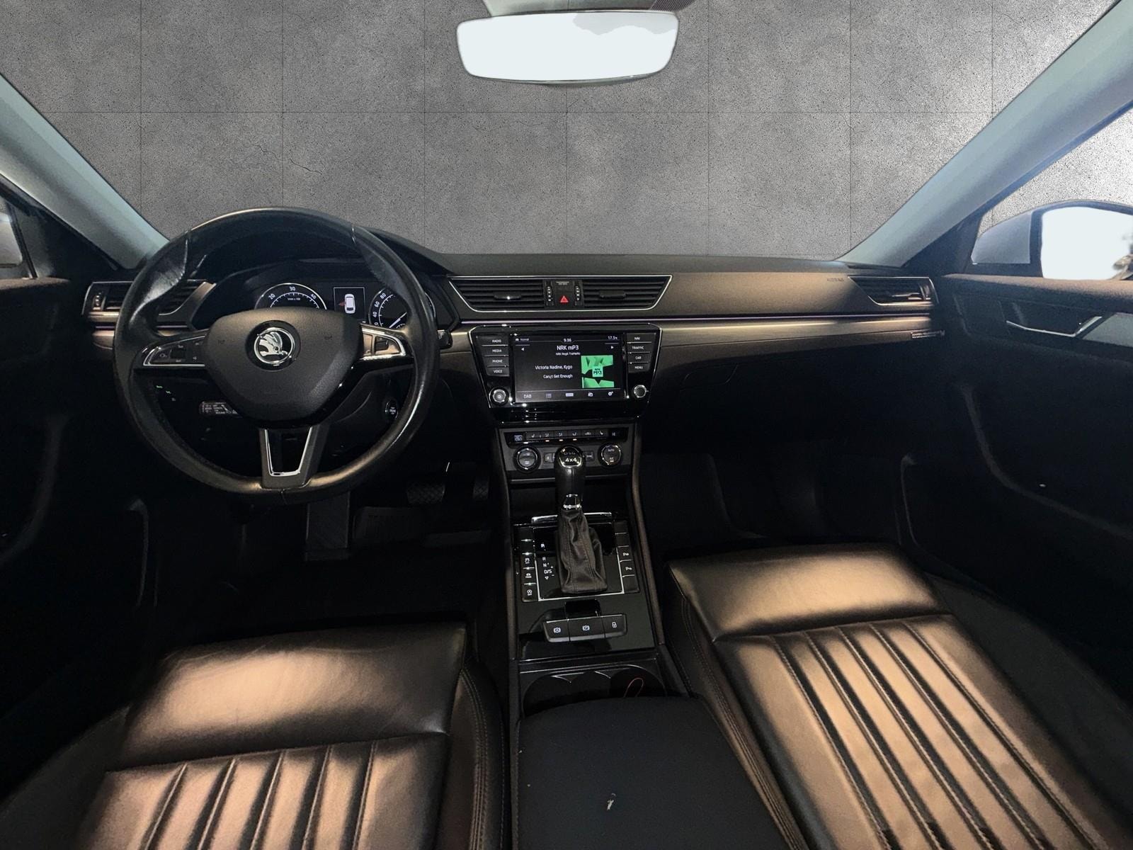 Škoda Superb Combi 2.0 TDI 4x4 SCR DSG Sequential, 6-trins, 190ps, 2017