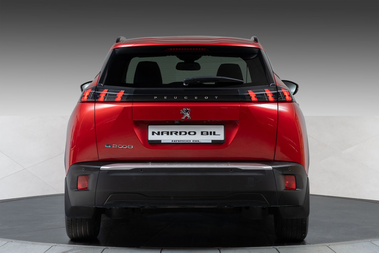 Peugeot e-2008, 136hp, 2020