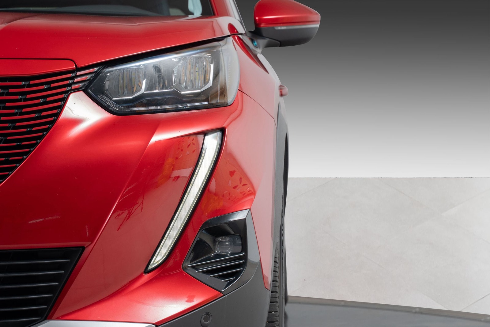 Peugeot e-2008, 136hp, 2020