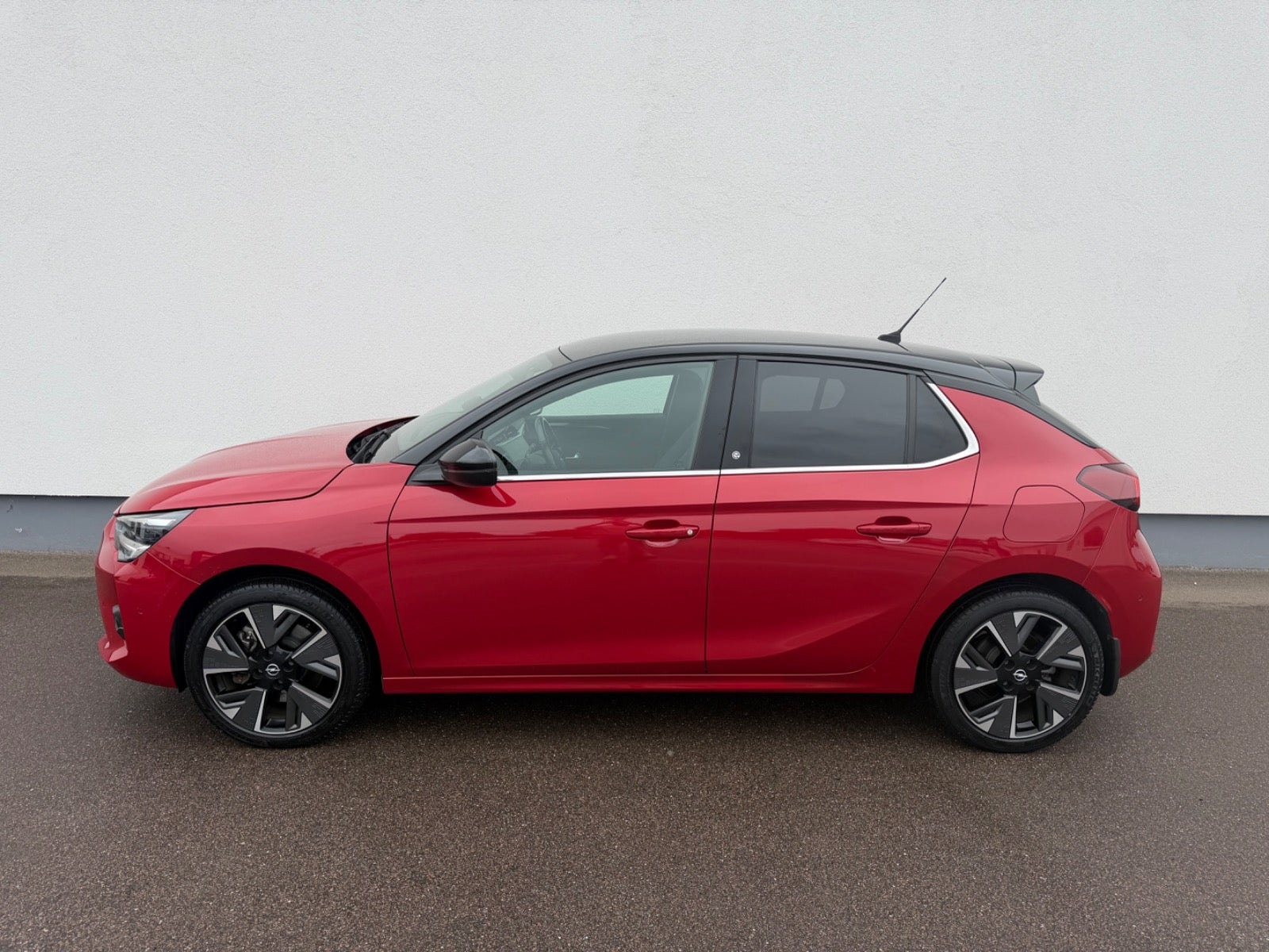 Opel Corsa-e, 136hp, 2023