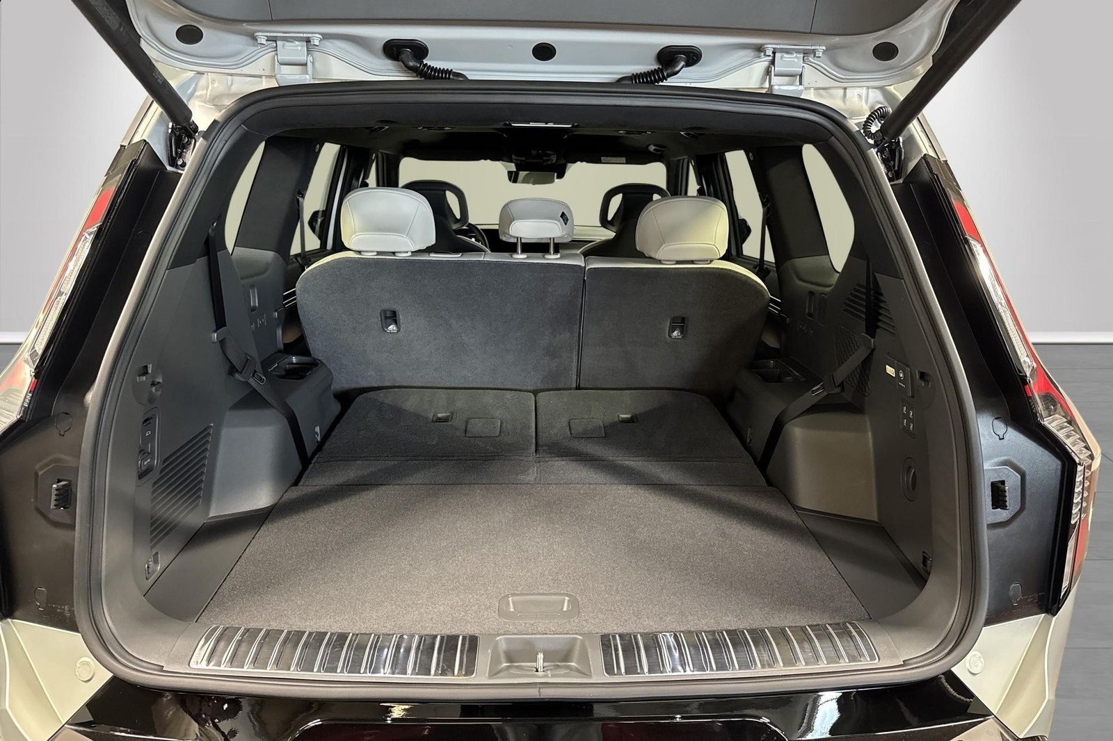 Kia EV9 AWD, 385ps, 2025