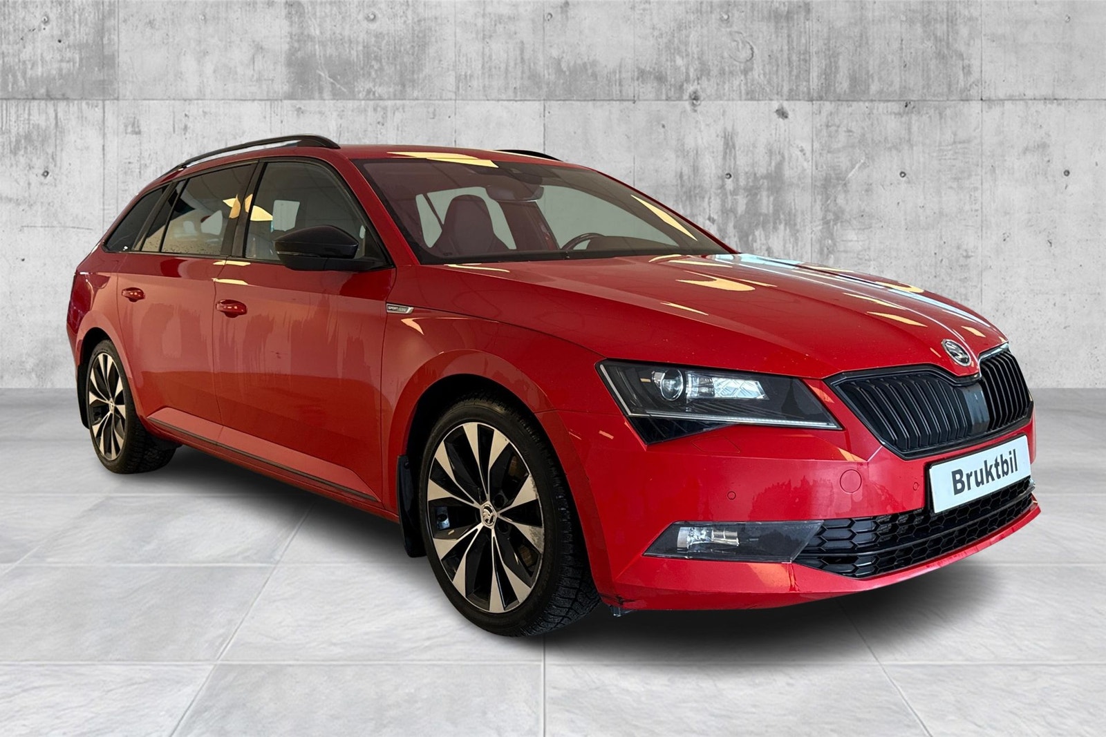 Škoda Superb Stasjonsvogn 2.0 TDI 4x4 SCR DSG sekvensiell, 6-trinn, 190ps, 2017