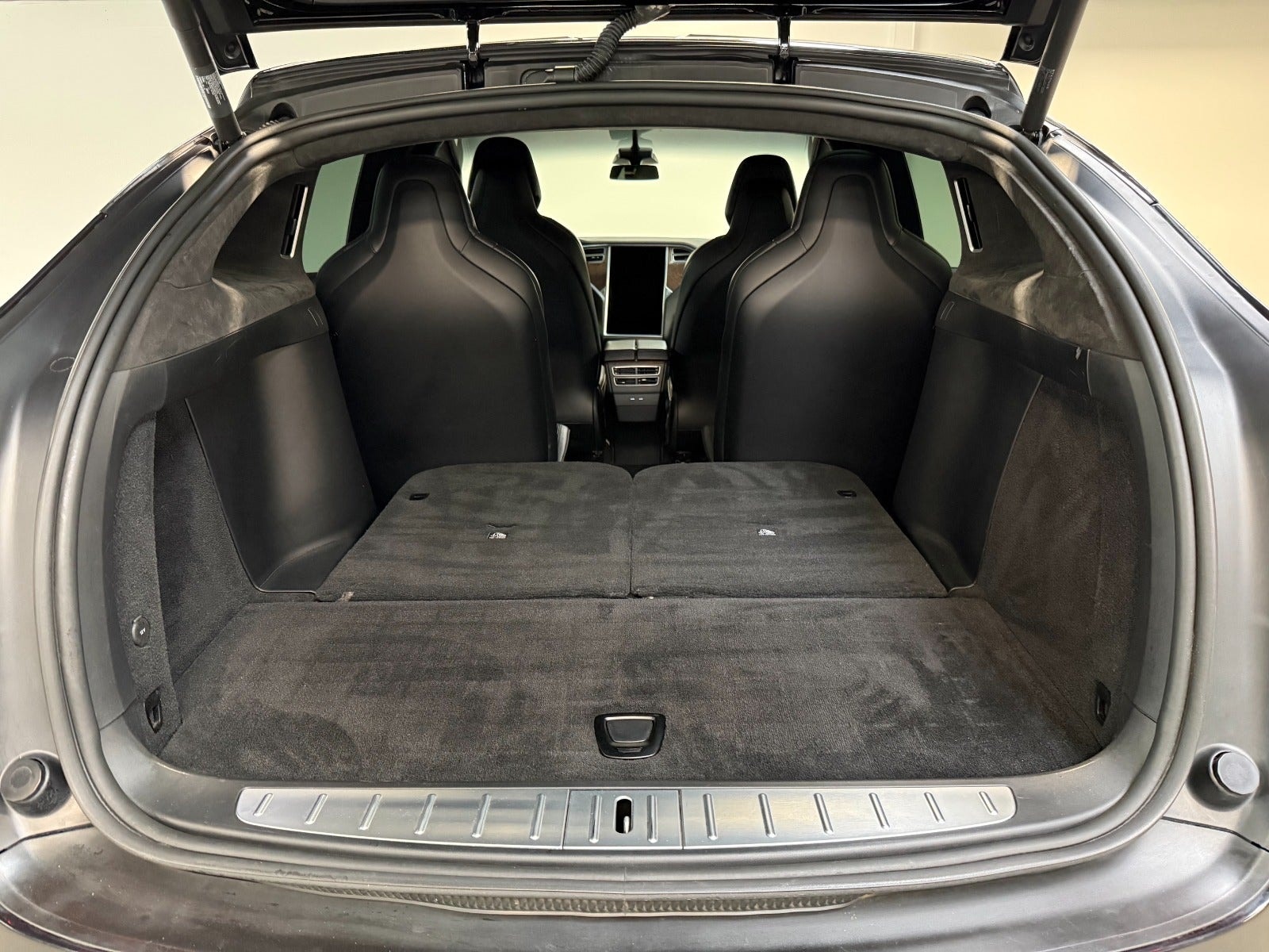 Tesla Model X 90D, 423hk, 2017
