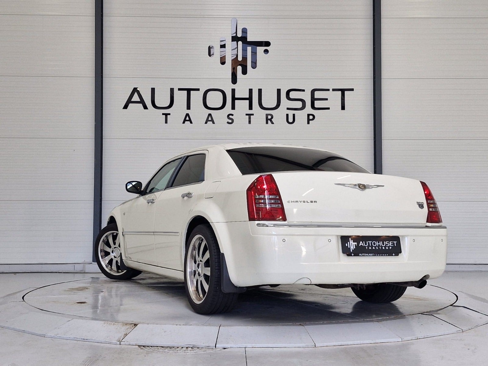 Chrysler 300C 3.5 V6 Automatic, 4-trins, 249ps, 2005