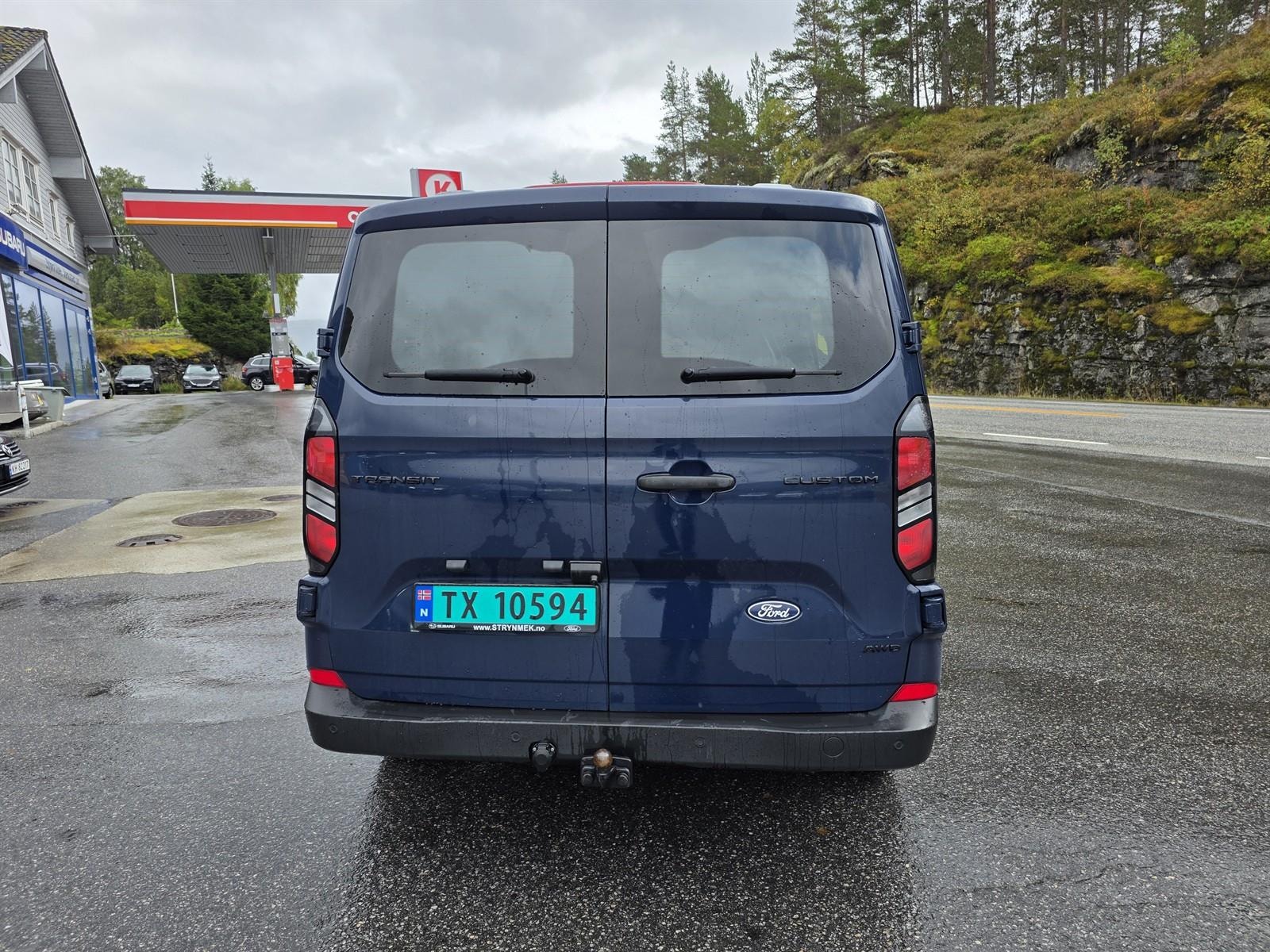 Ford Transit Custom 320 2.0 EcoBlue AWD SelectShift, 8-trins, 170ps, 2025