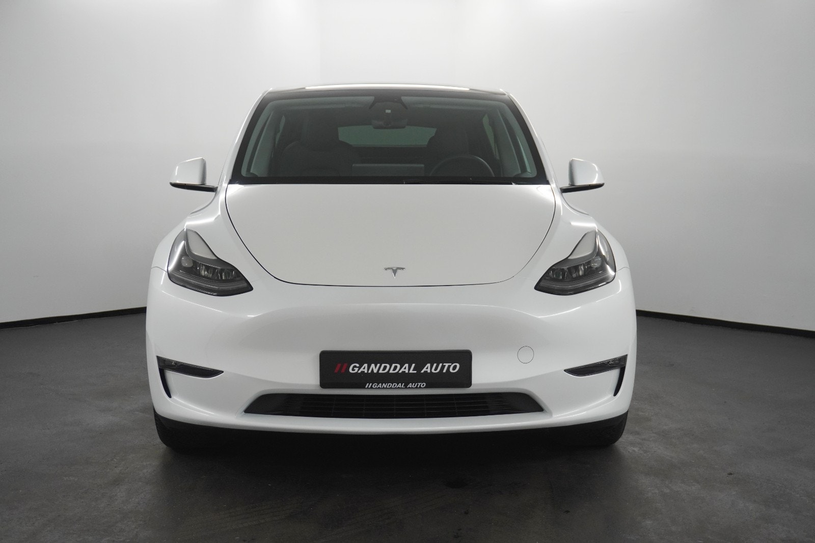 Tesla Model Y Long Range AWD, 514ps, 2024