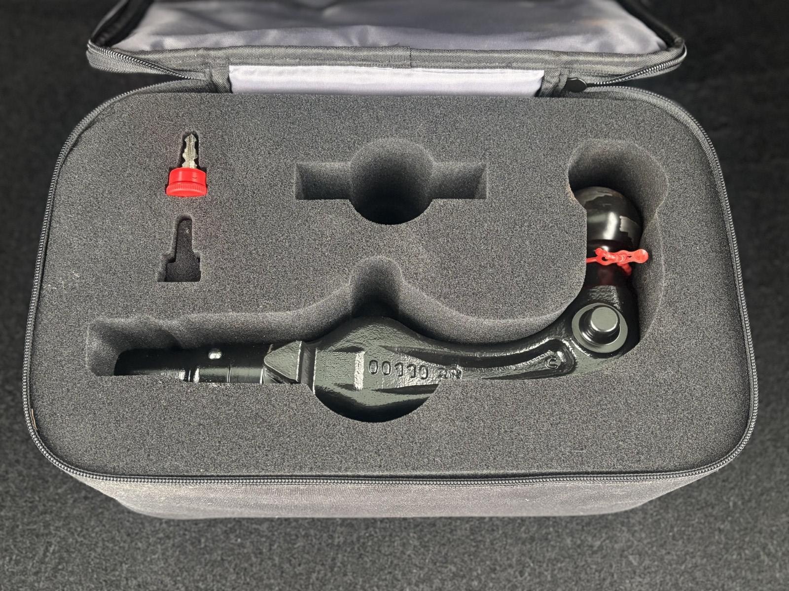 Tesla Model Y Long Range AWD, 514ps, 2024
