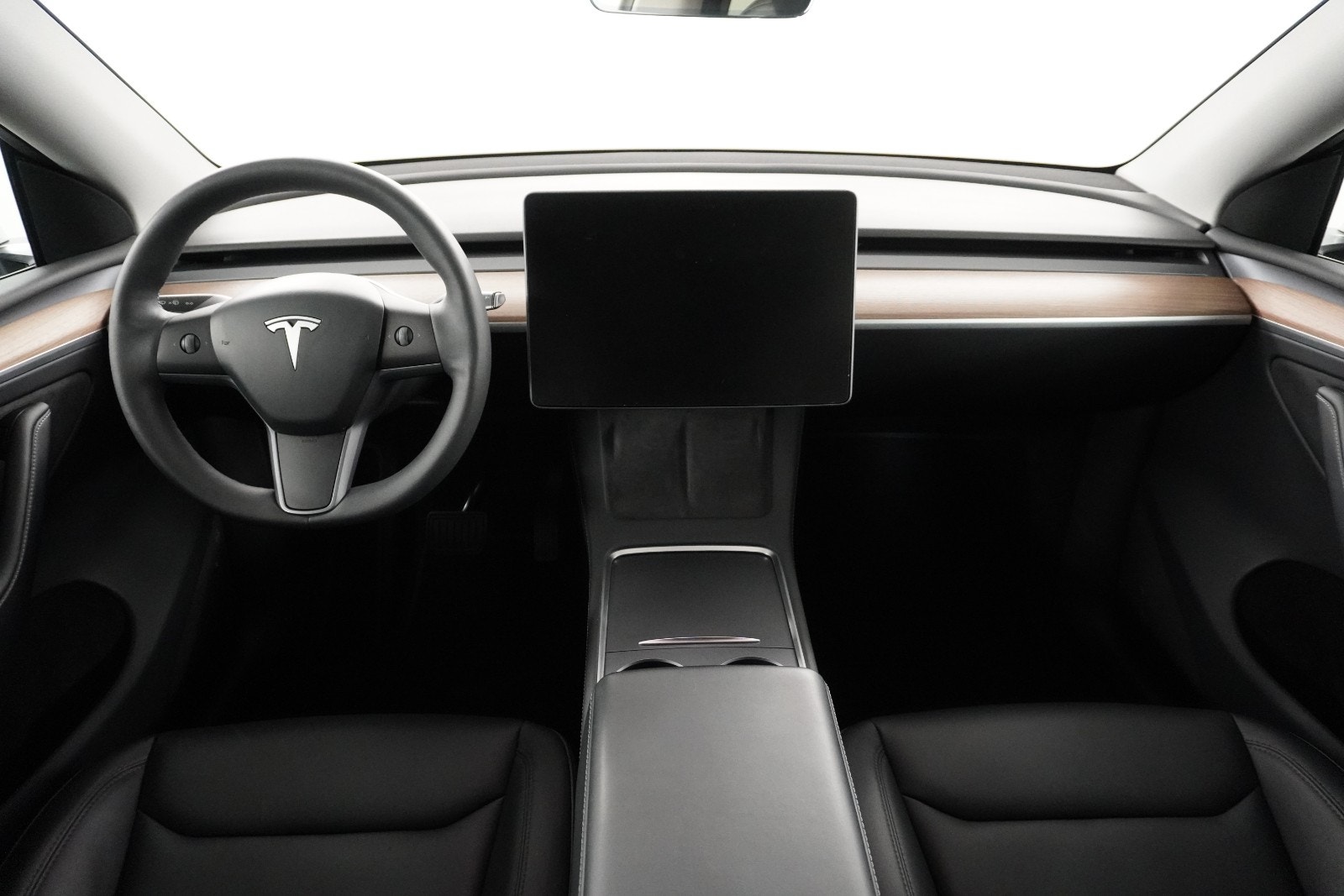 Tesla Model Y Long Range AWD, 514ps, 2024