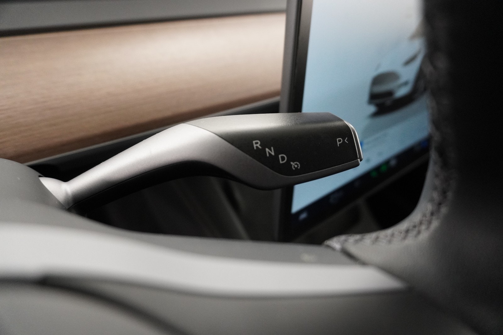 Tesla Model Y Long Range AWD, 514ps, 2024