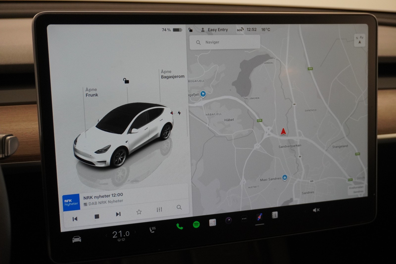 Tesla Model Y Long Range AWD, 514ps, 2024