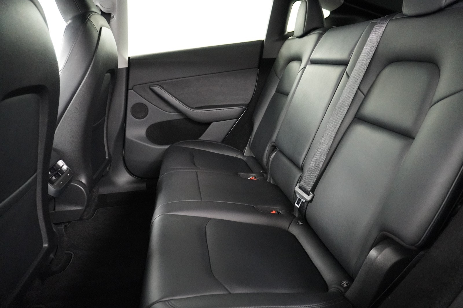 Tesla Model Y Long Range AWD, 514ps, 2024