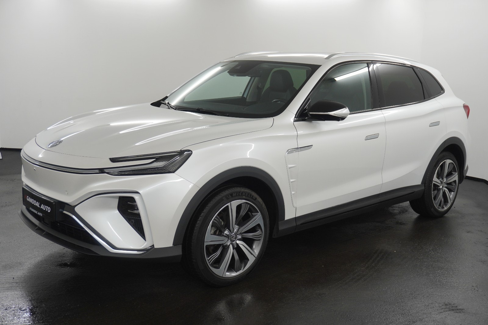 MG Marvel R Performance Automatisk, 288hk, 2024