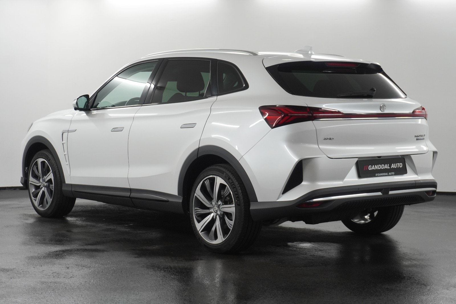 MG Marvel R Performance Automatisk, 288hk, 2024