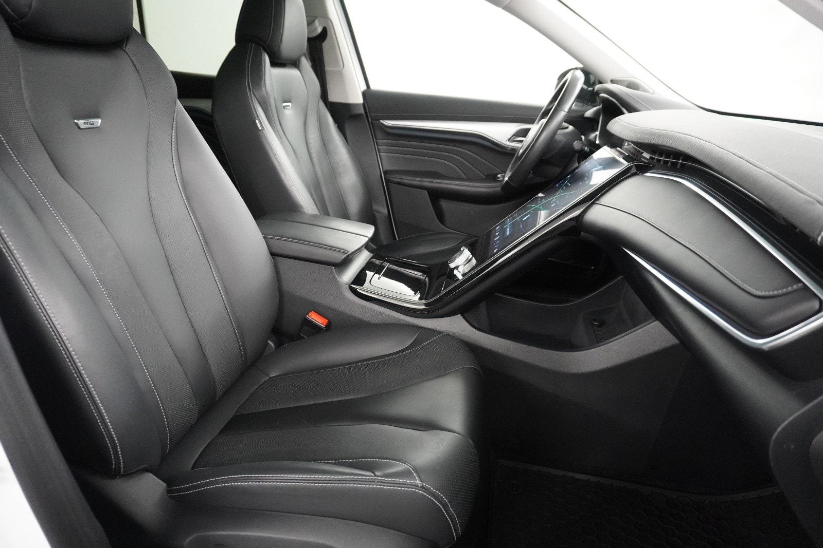 MG Marvel R Performance Automatisk, 288hk, 2024