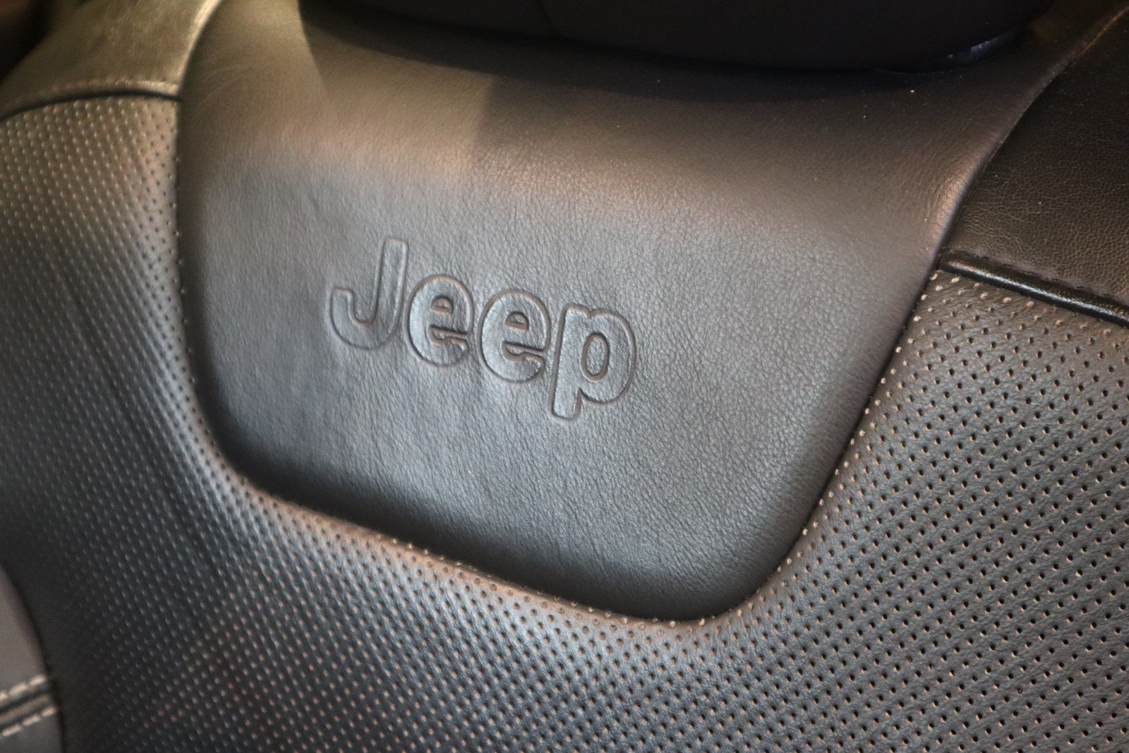 Jeep Cherokee 2.0 CRD 4WD Automatic, 9-trins, 170ps, 2015