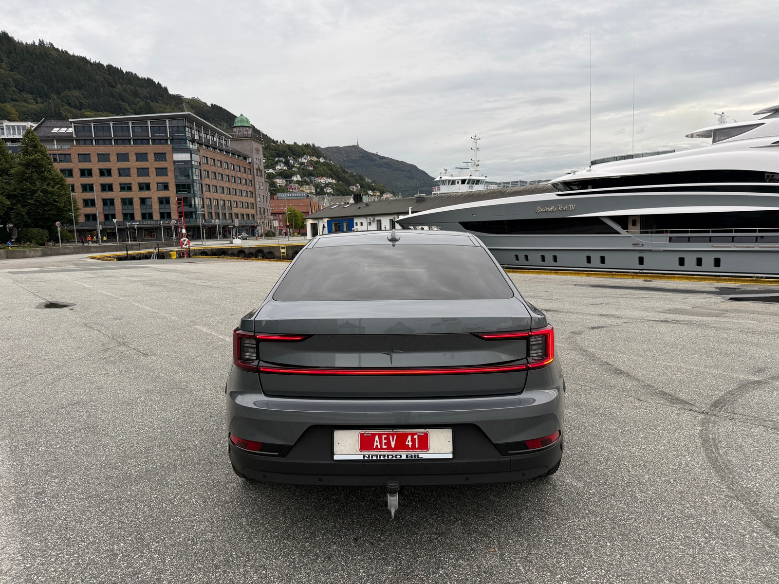 Polestar 2 Long range Dual motor Performance, 476hp, 2025