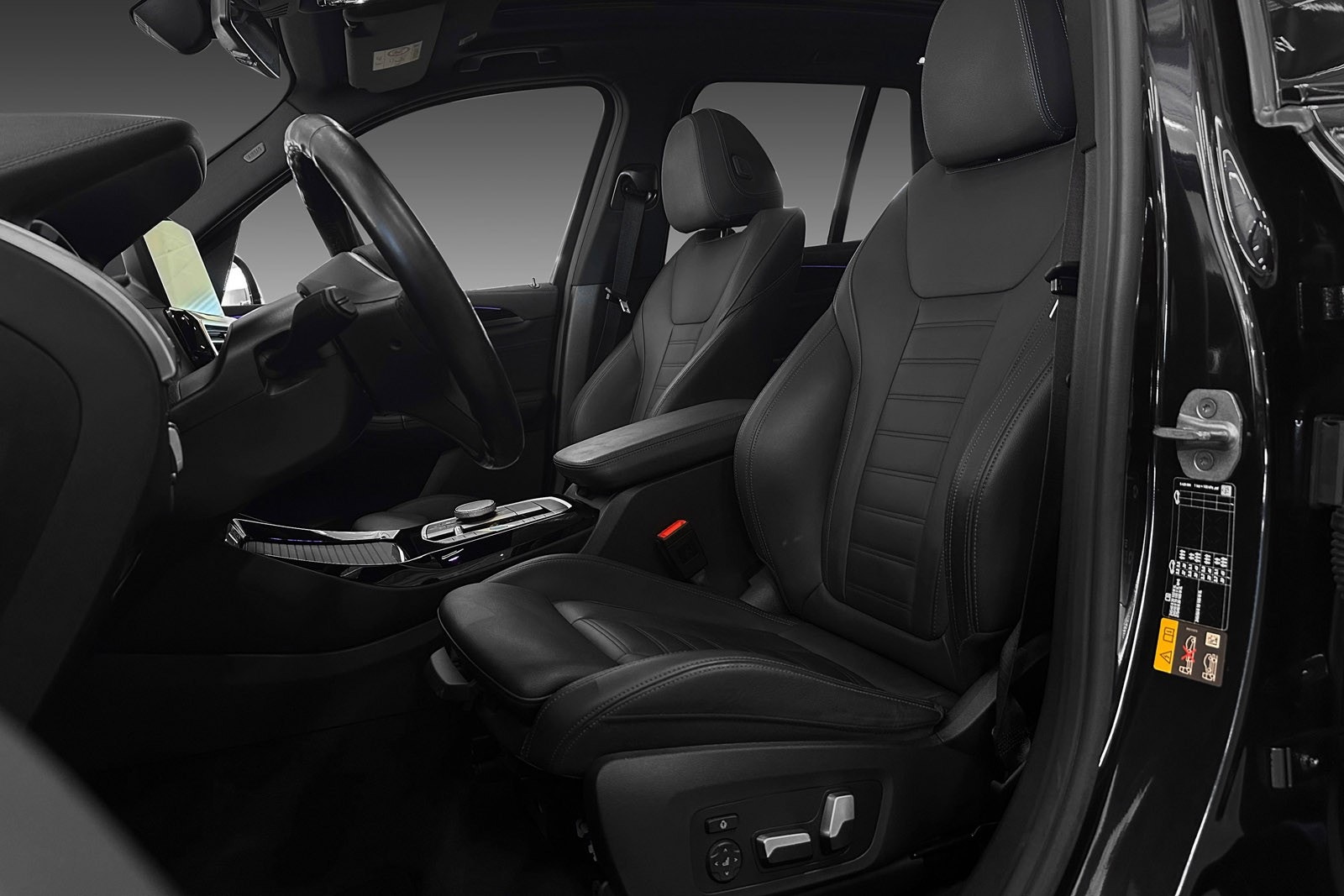 BMW iX3, 286ps, 2023